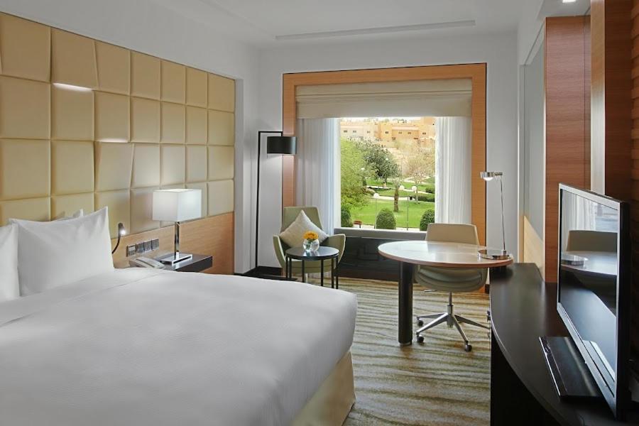 King Room with Garden View