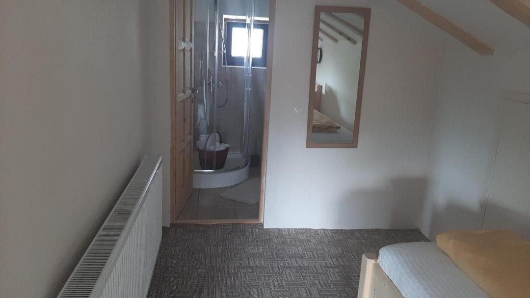 Quadruple Room with Mountain View - Photo 4