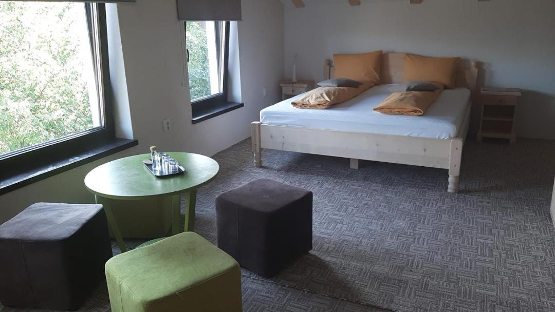Quadruple Room with Mountain View - Photo 3