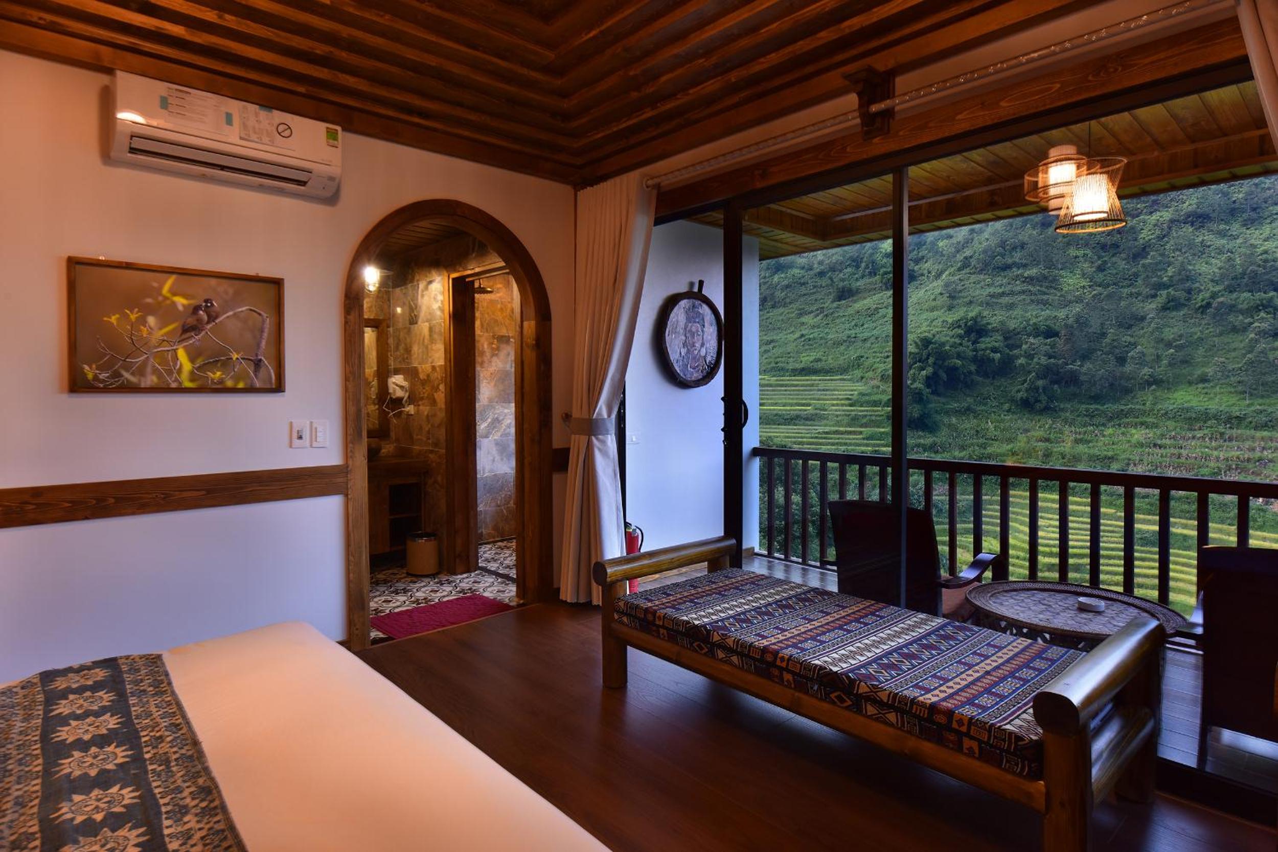 King Room with Mountain View - Photo 3