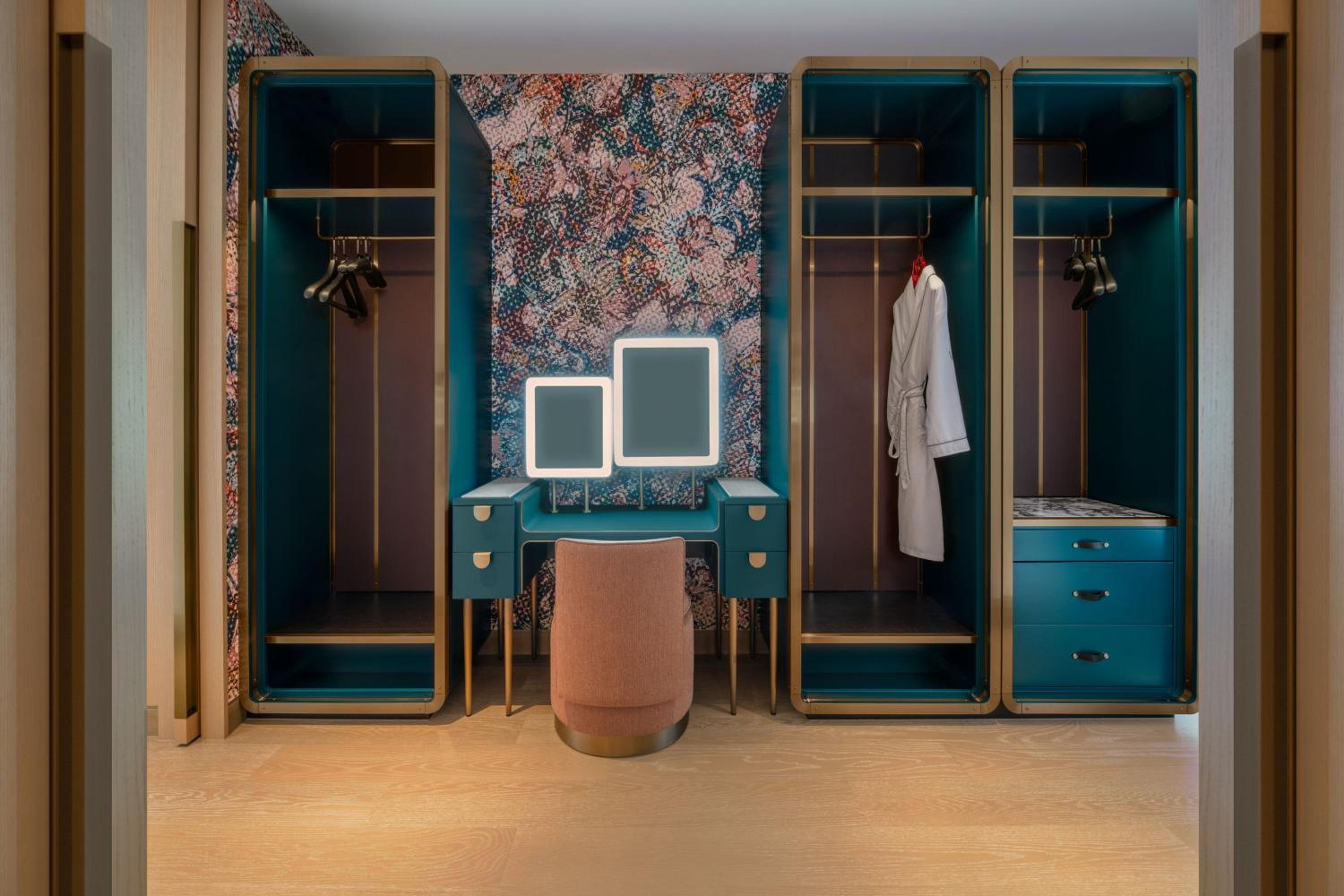 Marvelous King Suite - Photo 7