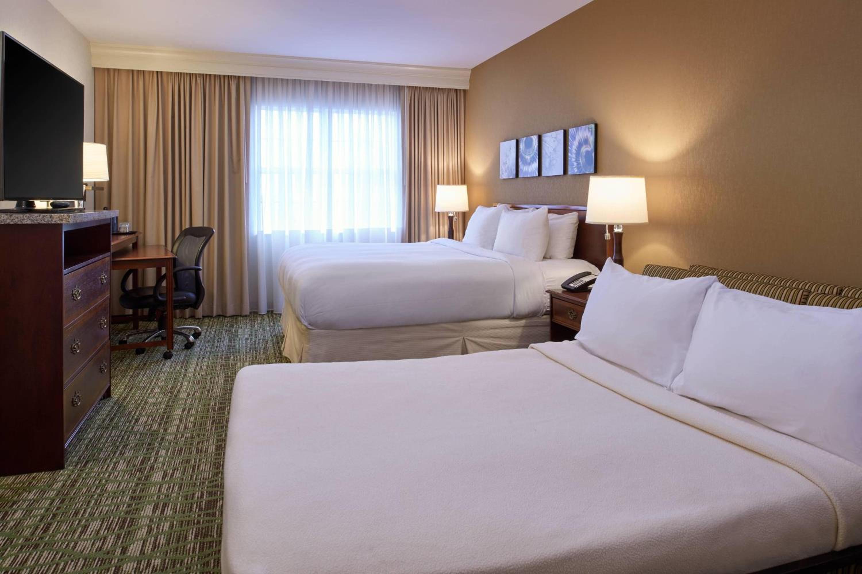 Executive King Suite photo 3