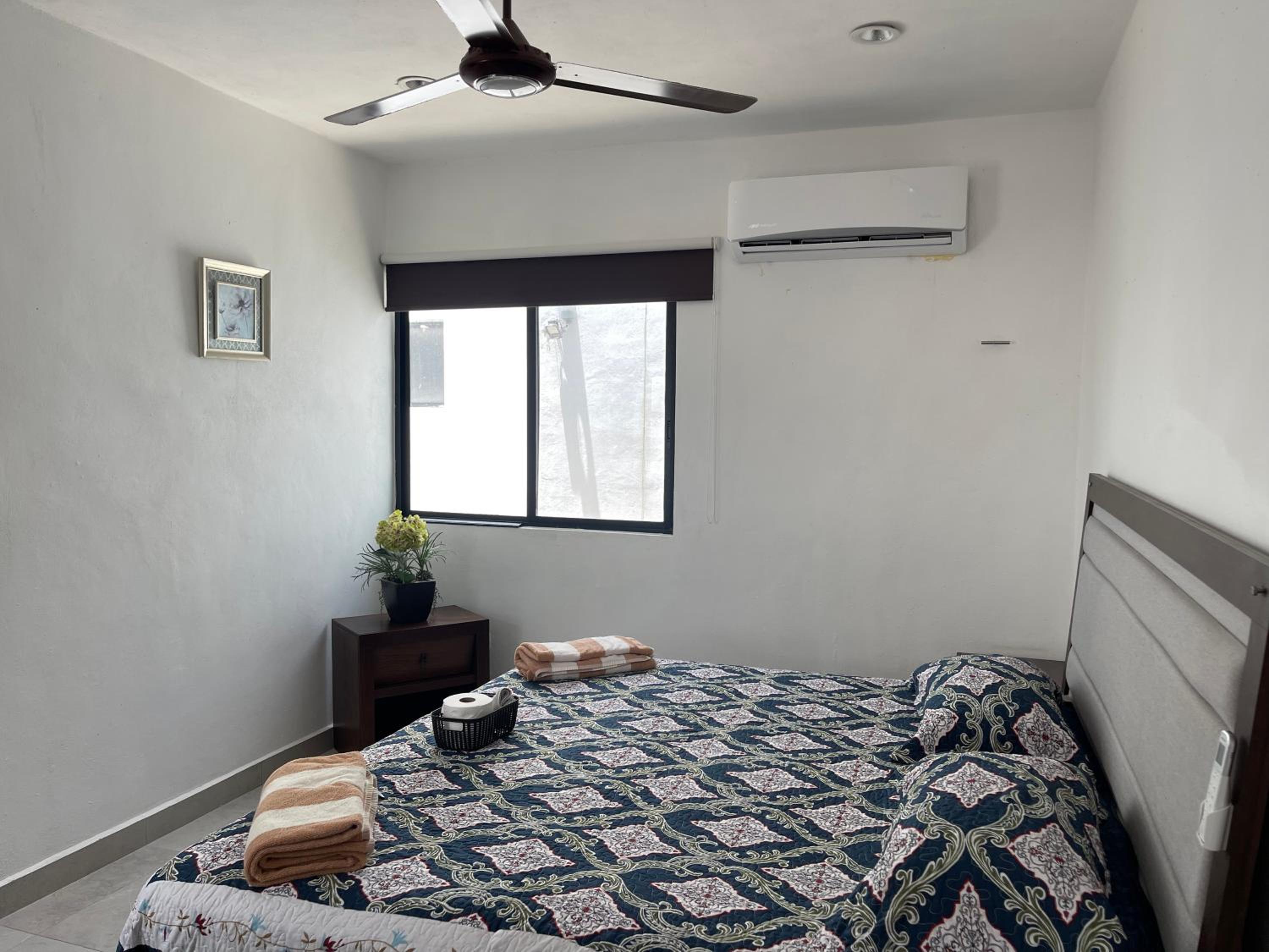 Two-Bedroom Apartment - Photo 45