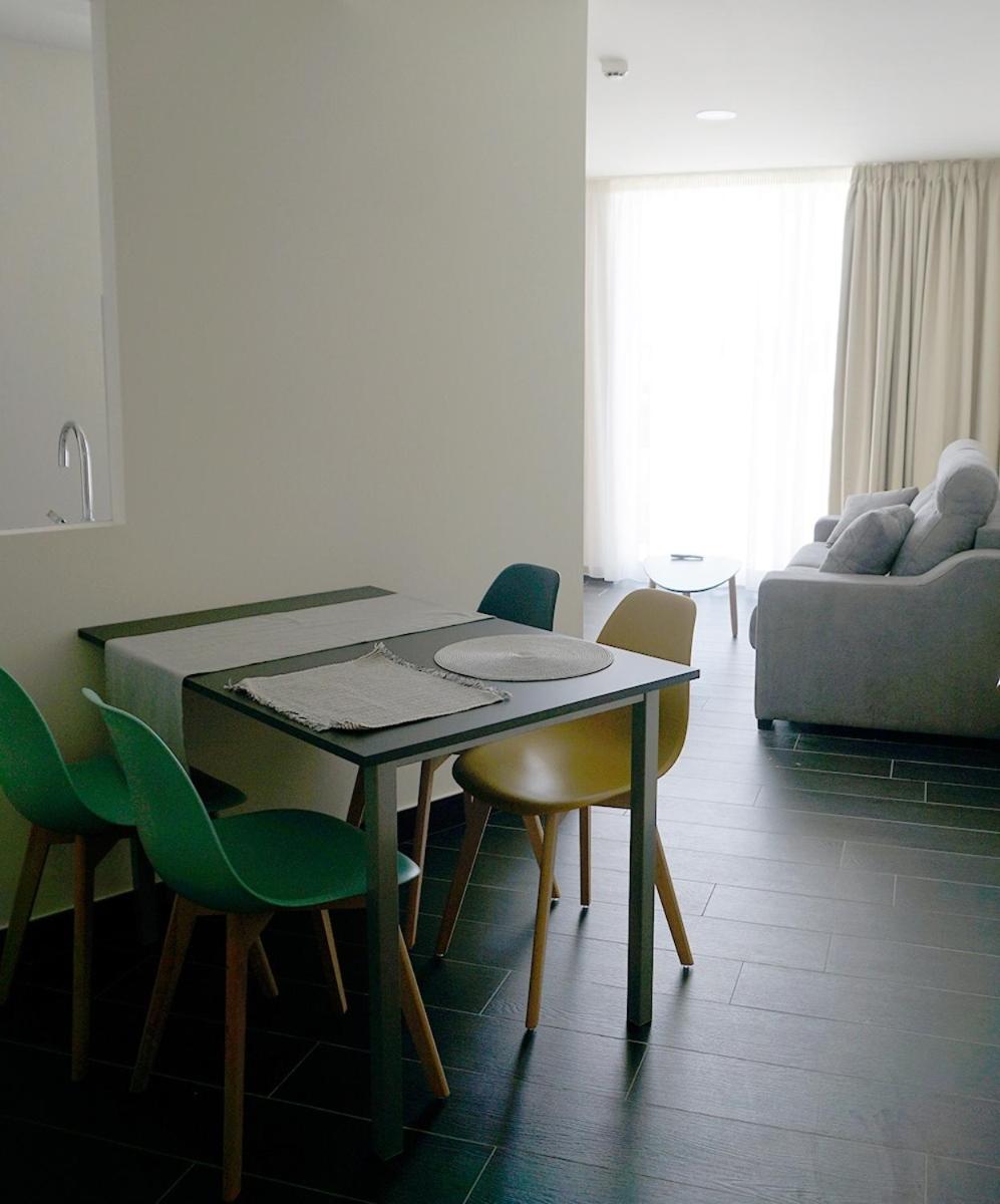 One-Bedroom Premium Apartment - Photo 2