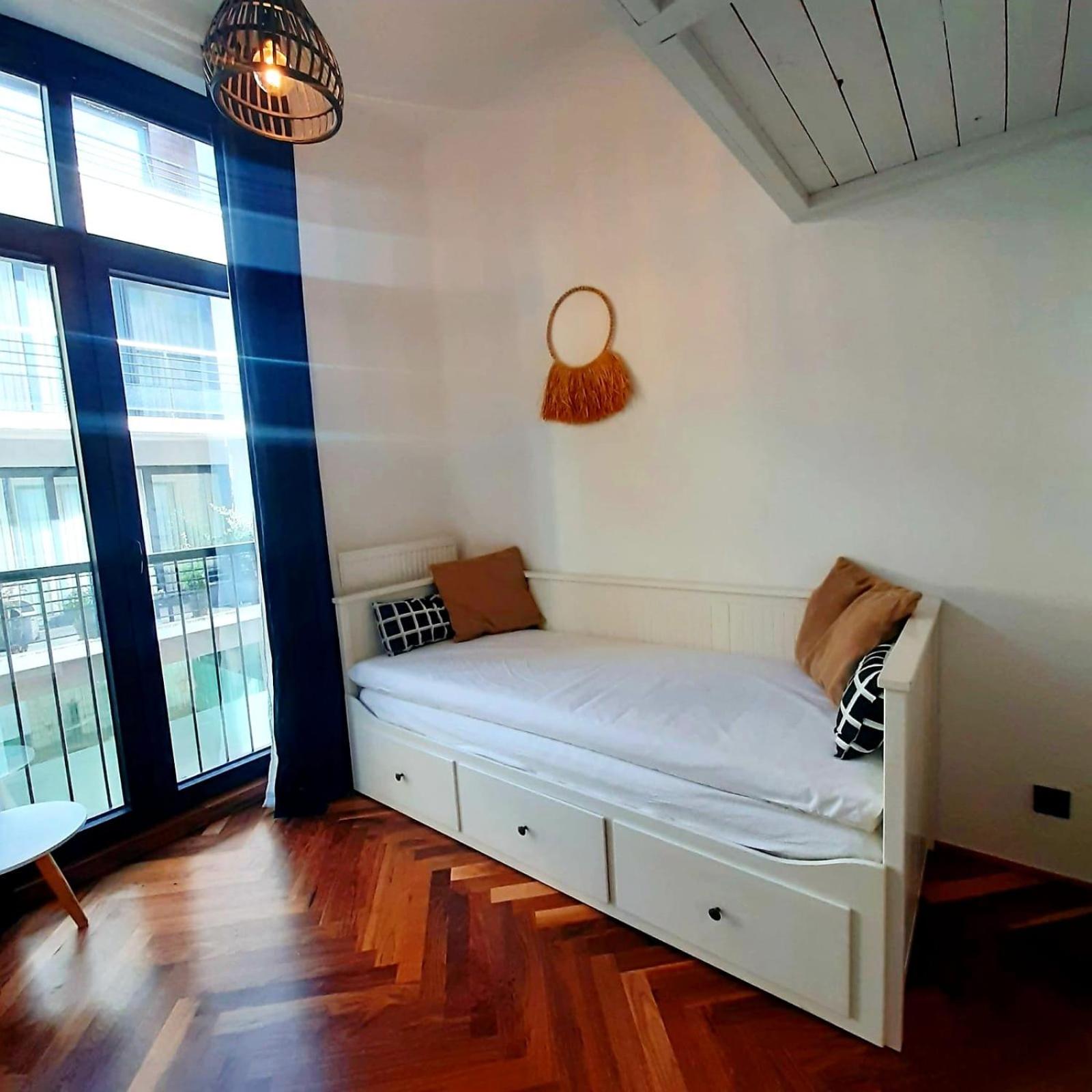 Two-Bedroom Apartment photo 2