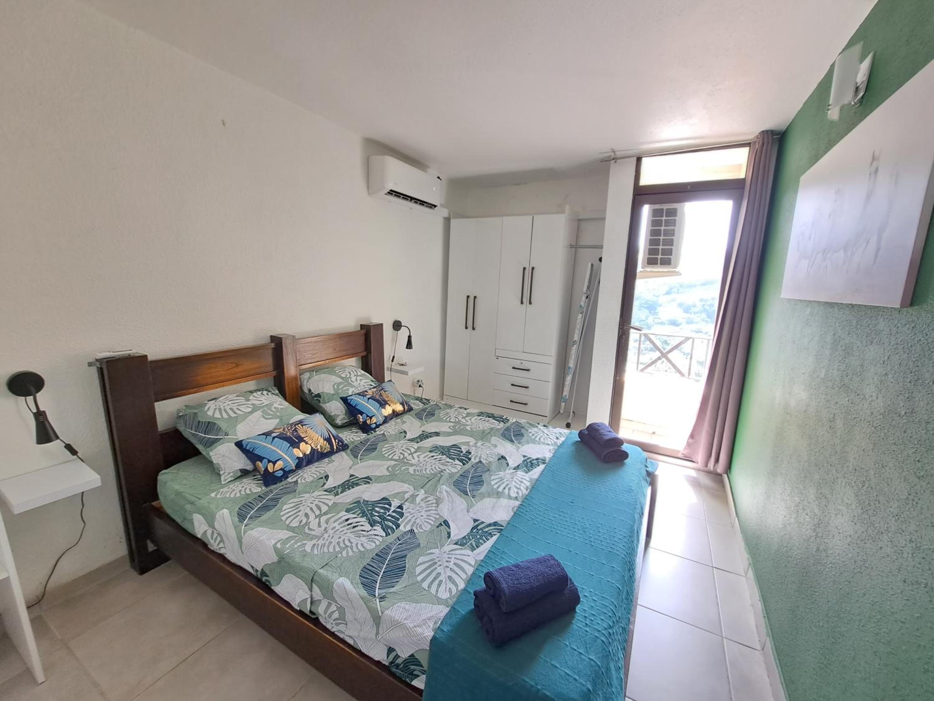 Two-Bedroom Apartment - Photo 8