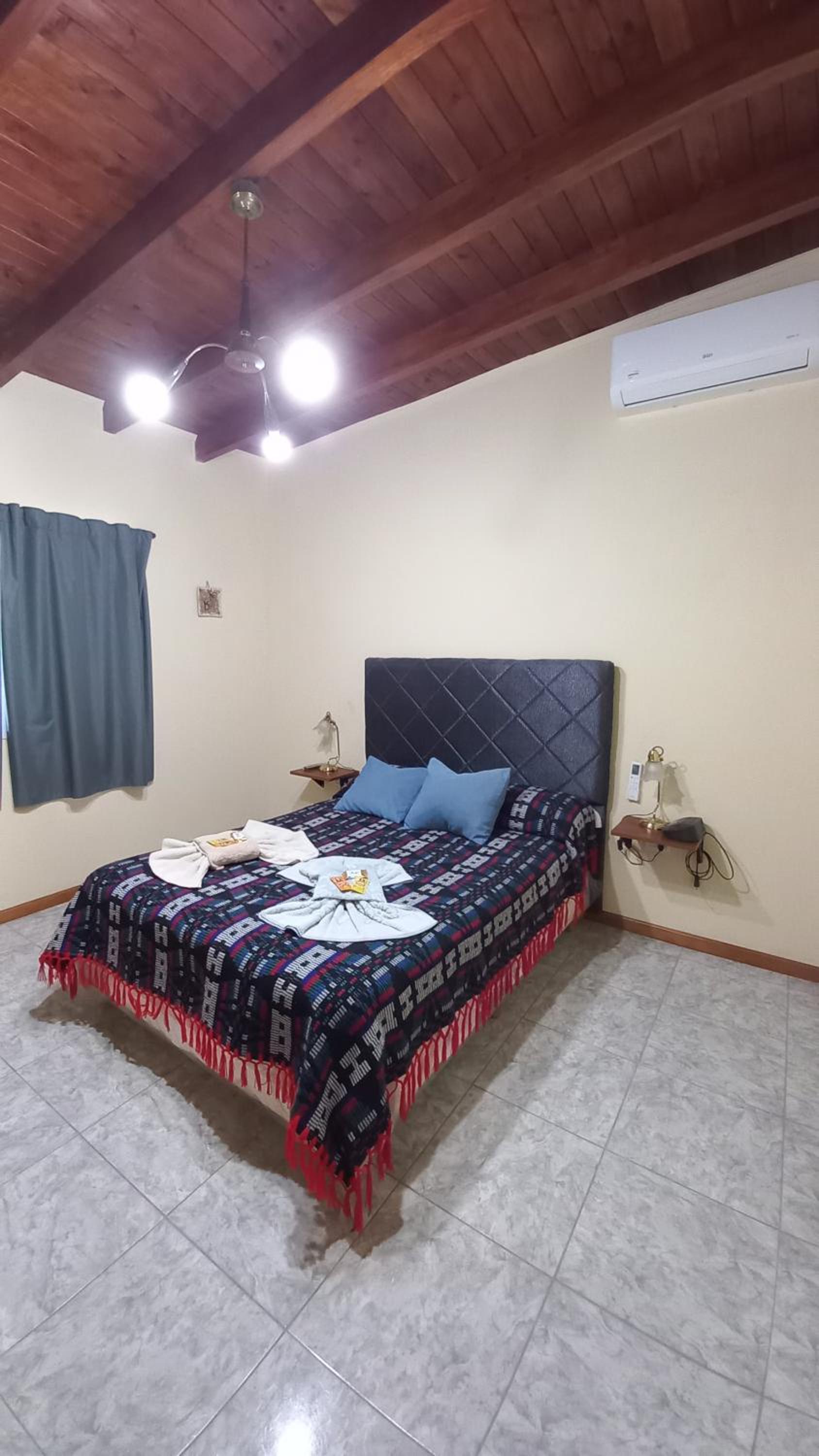 One-Bedroom House photo 1