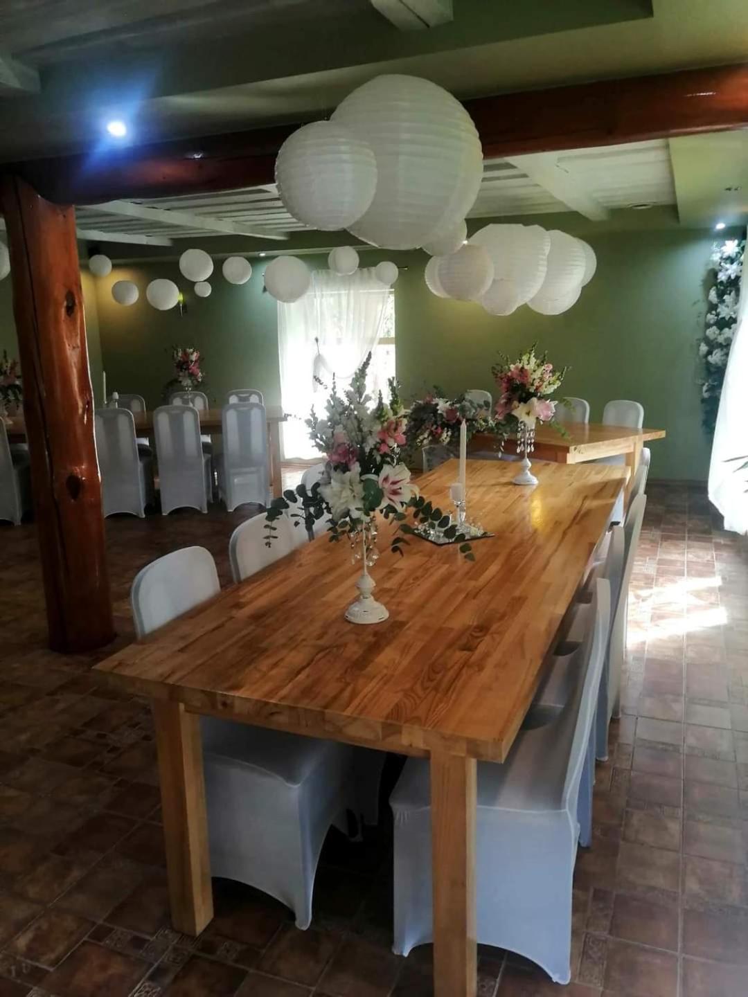 Seven-Bedroom House - Photo 18