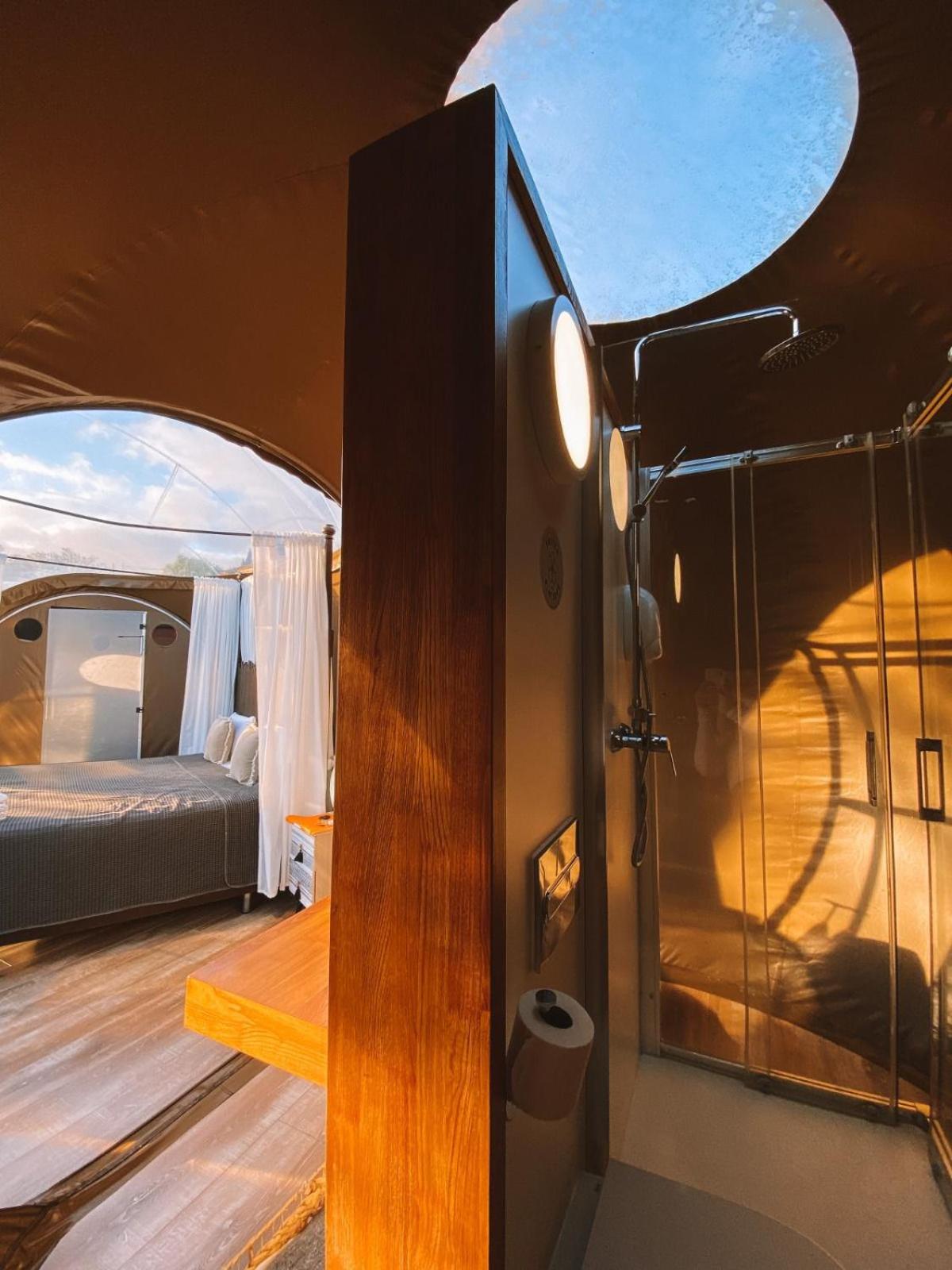 BUBBLE EXPERIENCE ANDROMEDA with external Jacuzzi photo 2