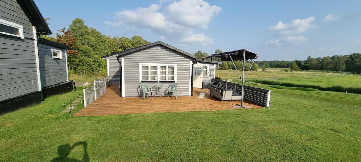 One-Bedroom House - Photo 3