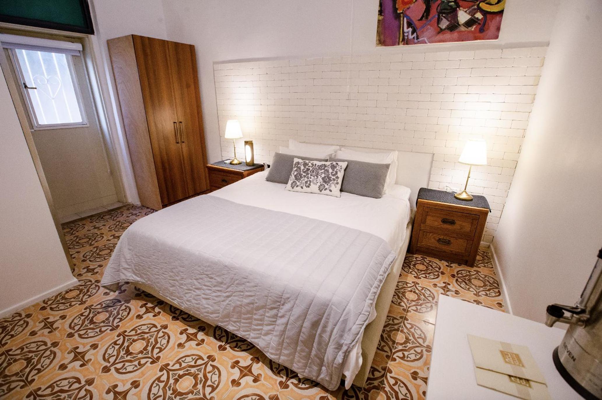 Double Room with Private Bathroom photo 1