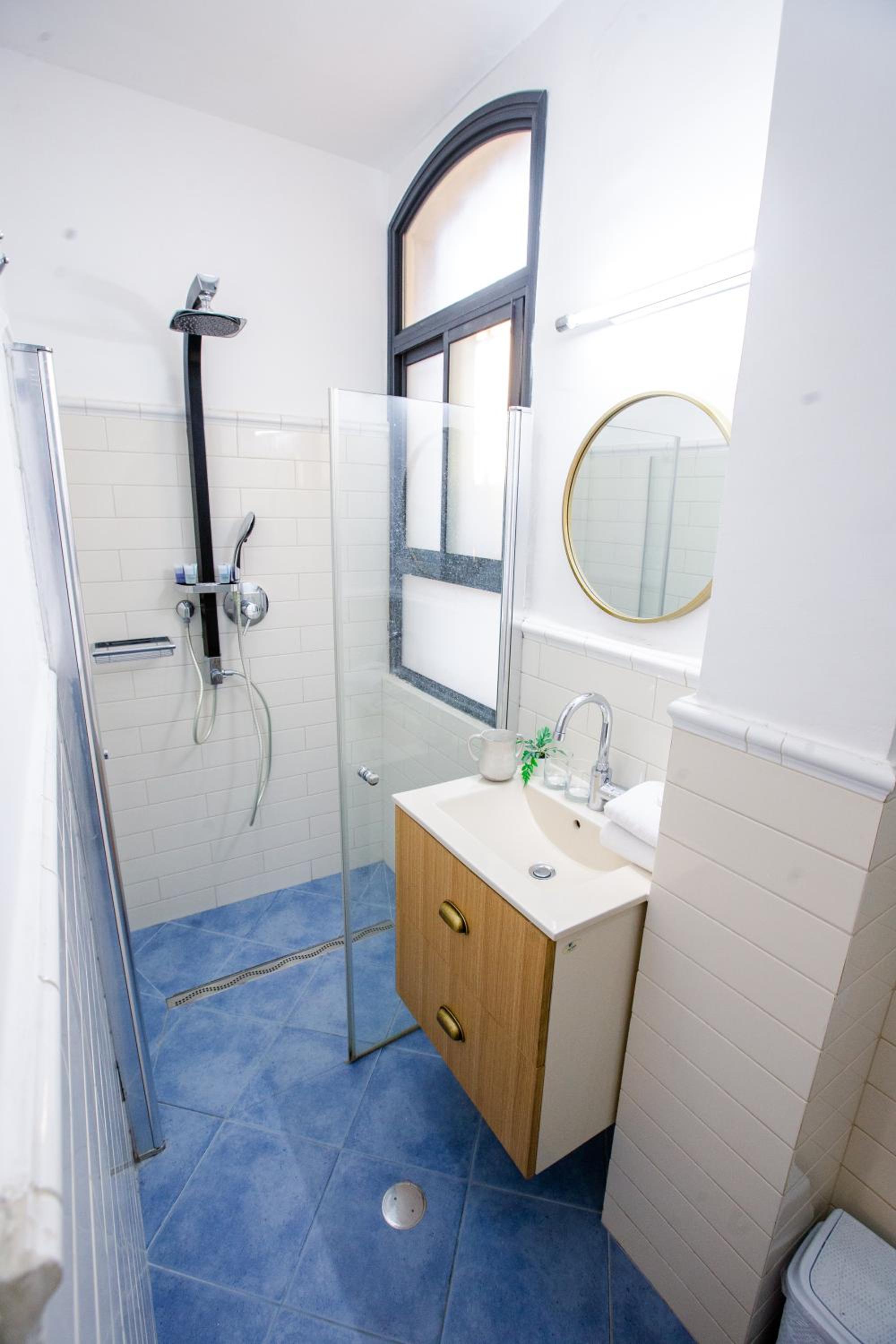 Double Room with Private Bathroom photo 3