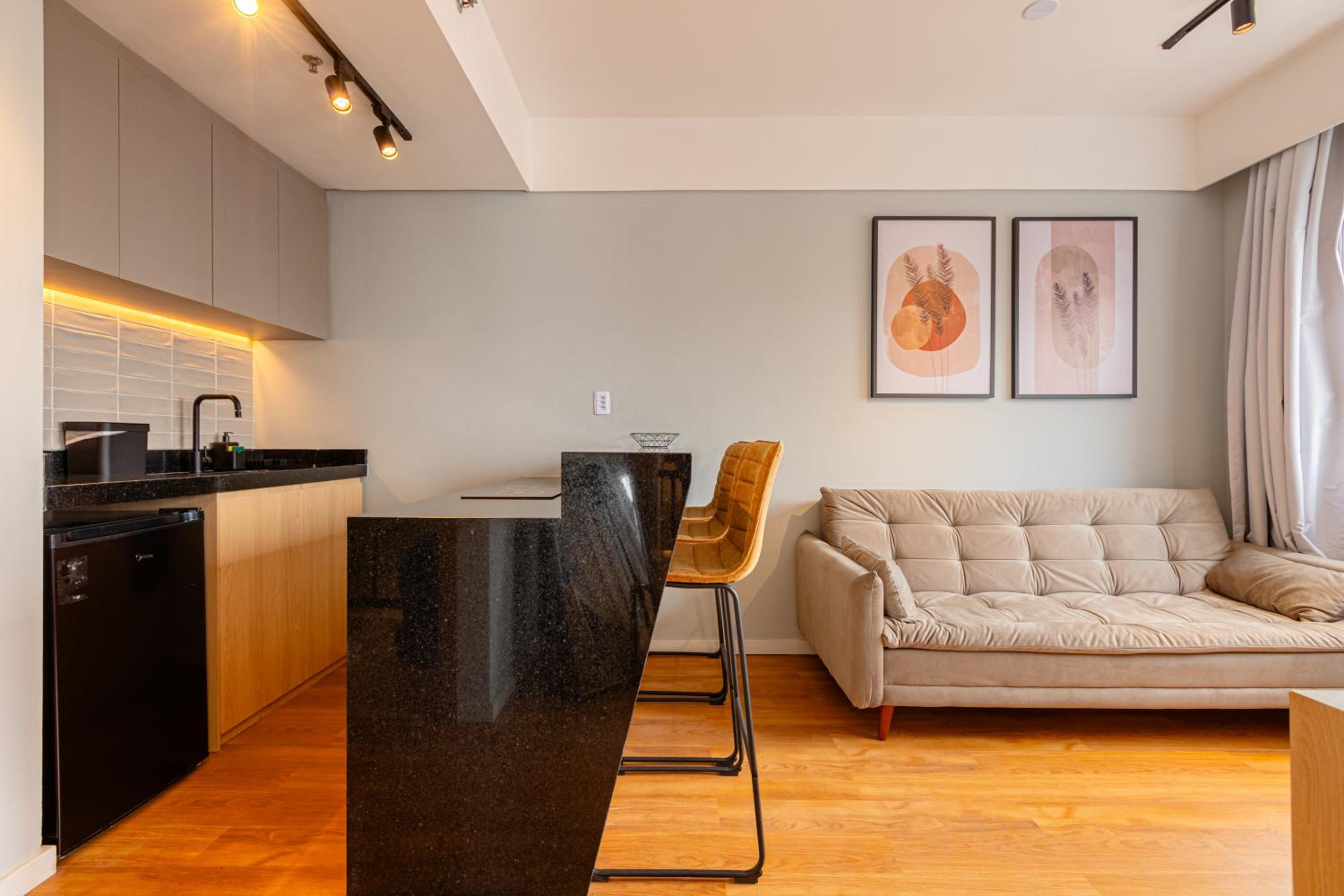 Loft - Photo 3