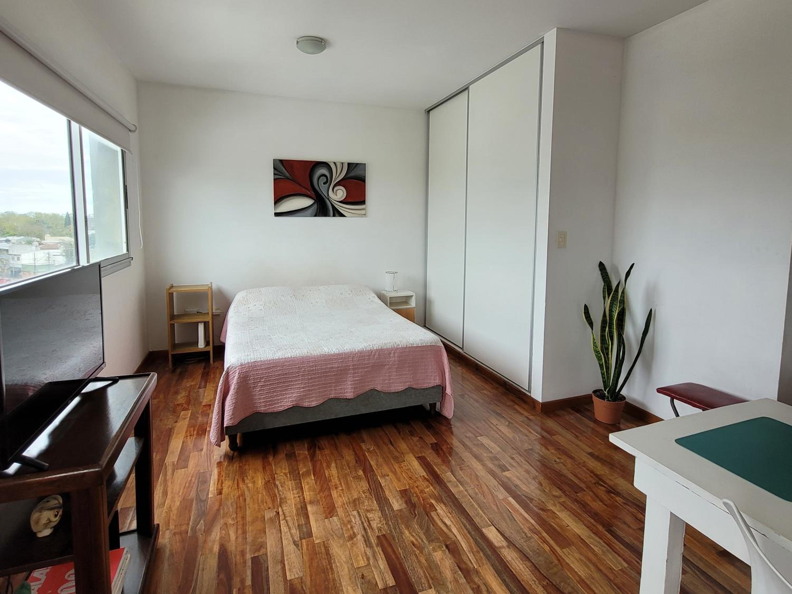 Apartment photo 1