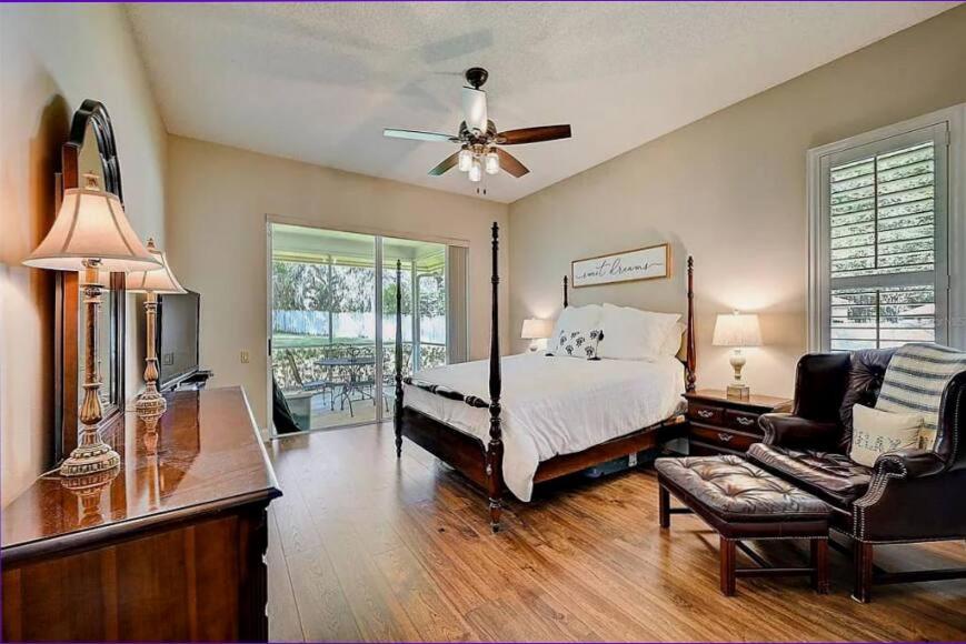One-Bedroom House photo 1