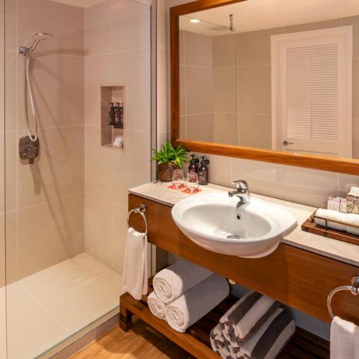 Deluxe Double Room With Ocean View photo 2