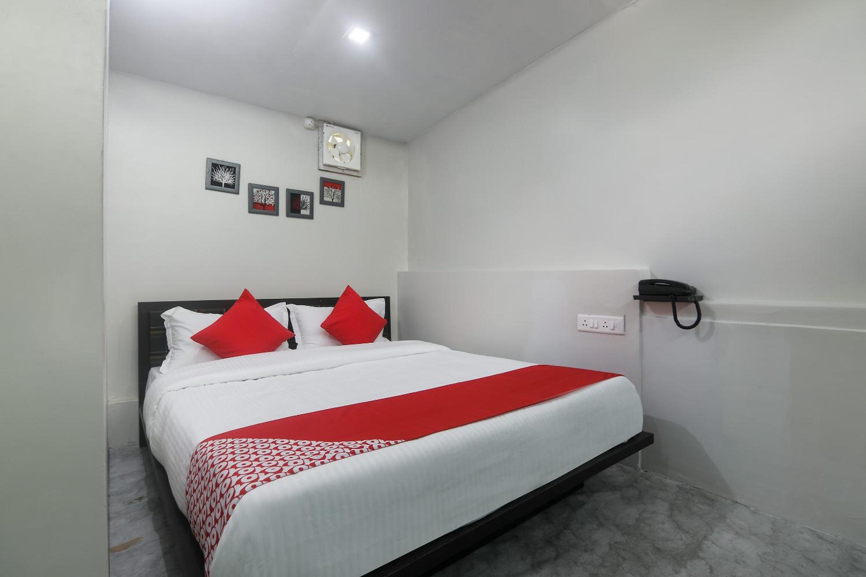 Standard Double Room - Photo 4