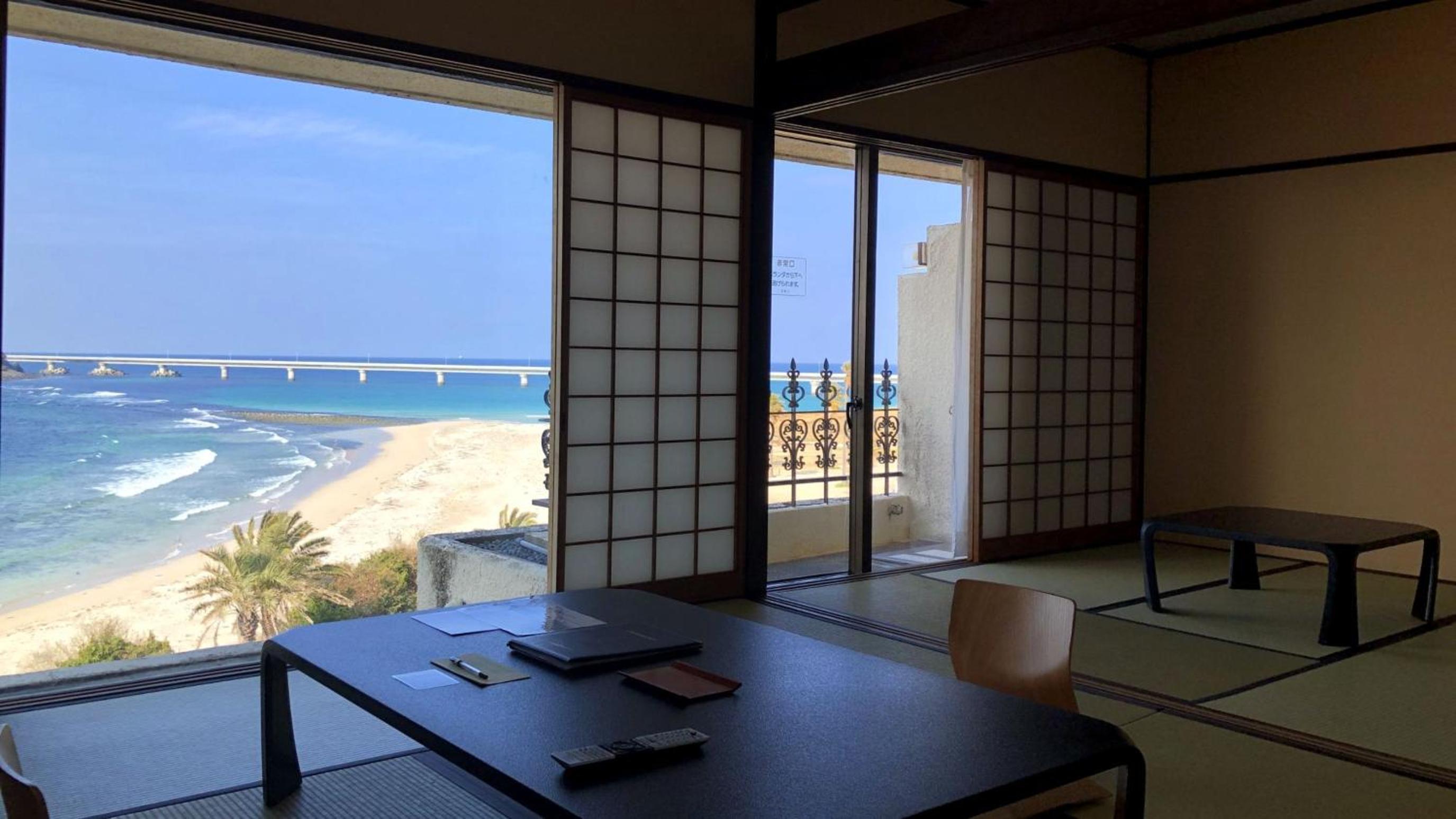 Japanese-Style Superior Room with Ocean View - Photo 1