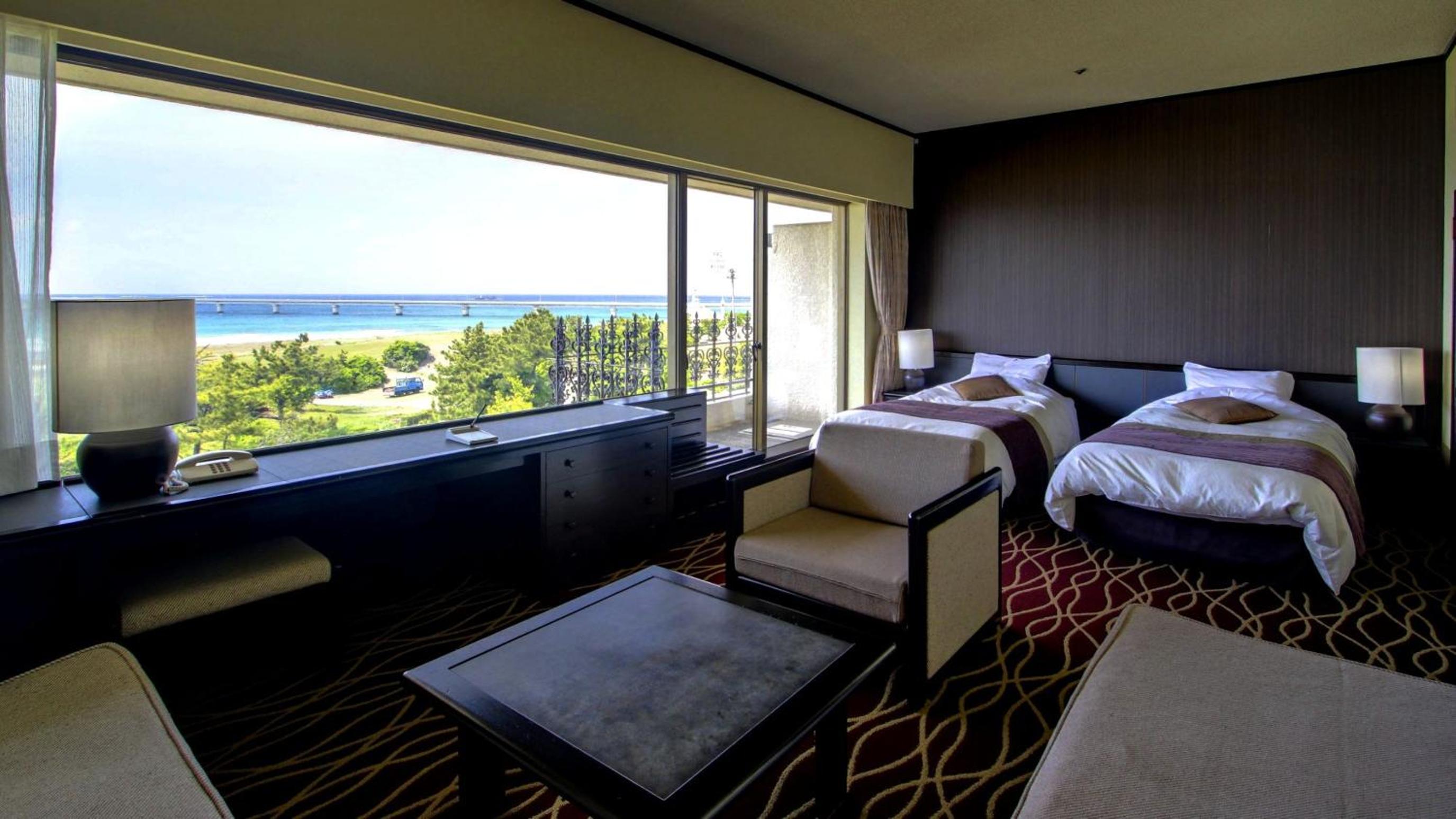 Twin Room with Scenic Ocean View - Photo 1