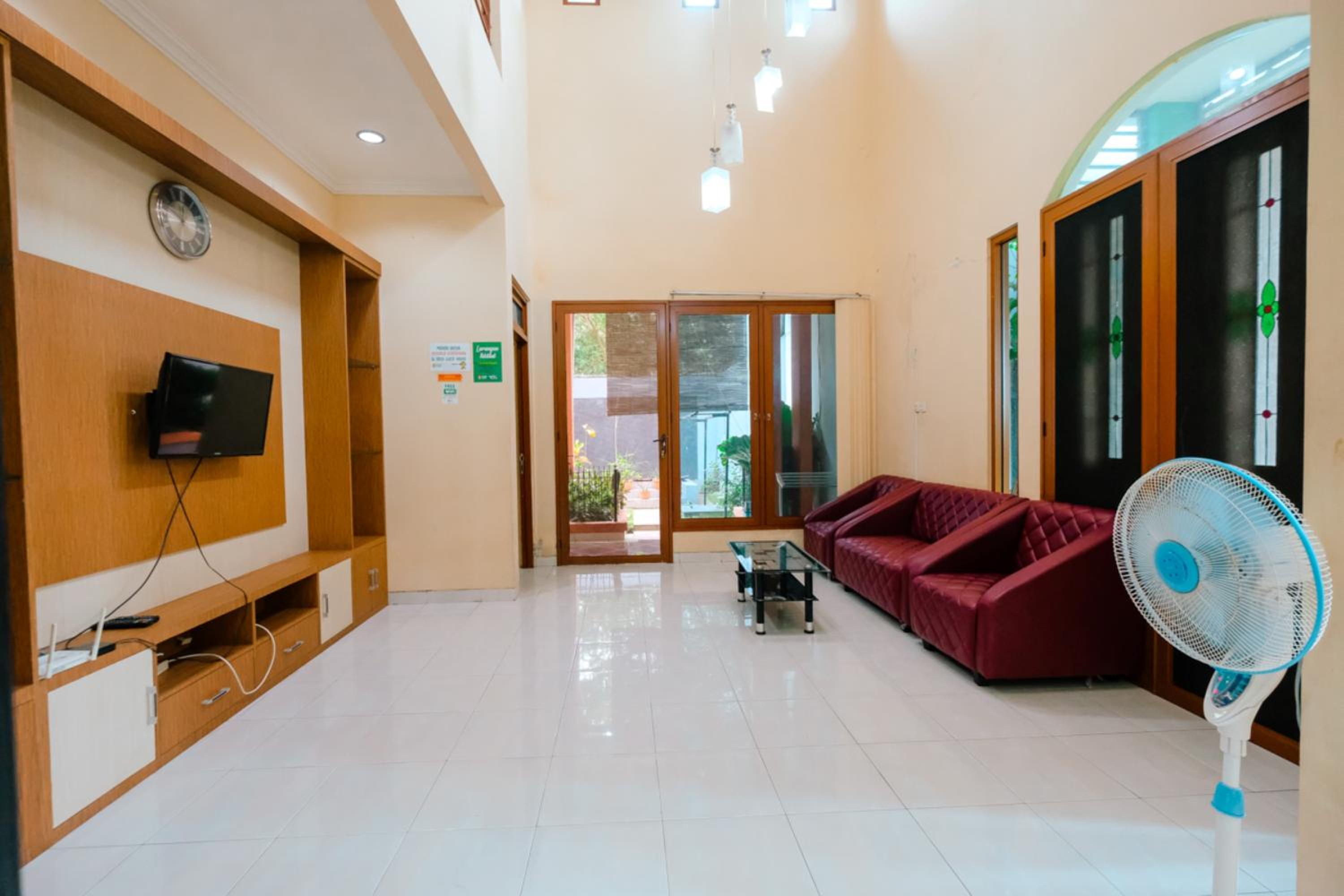 Three-Bedroom House - Photo 14