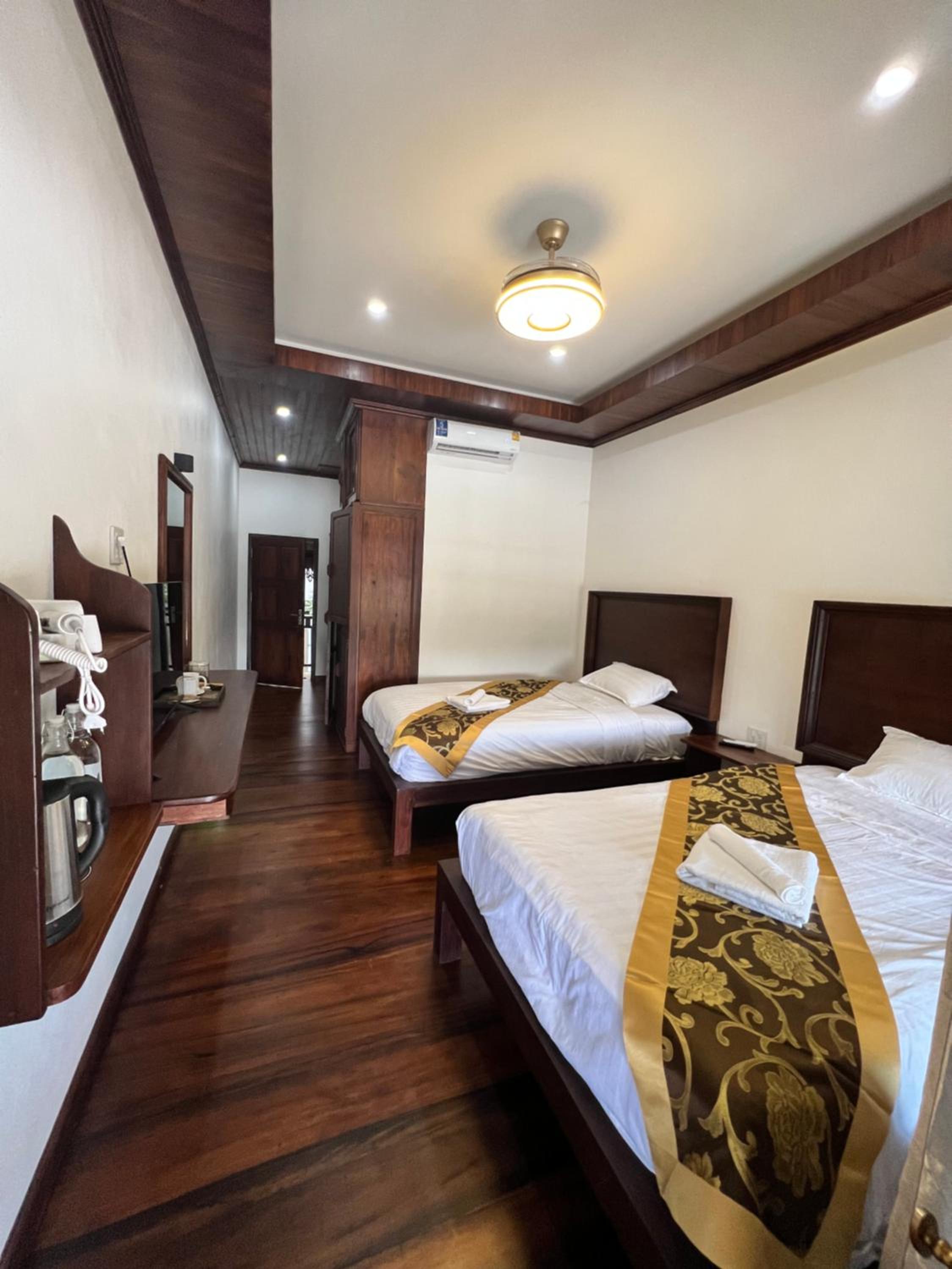 Deluxe Twin Room With Balcony Riverview