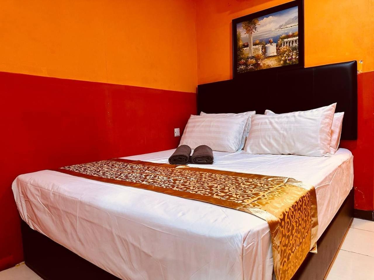 Queen Room - Photo 2