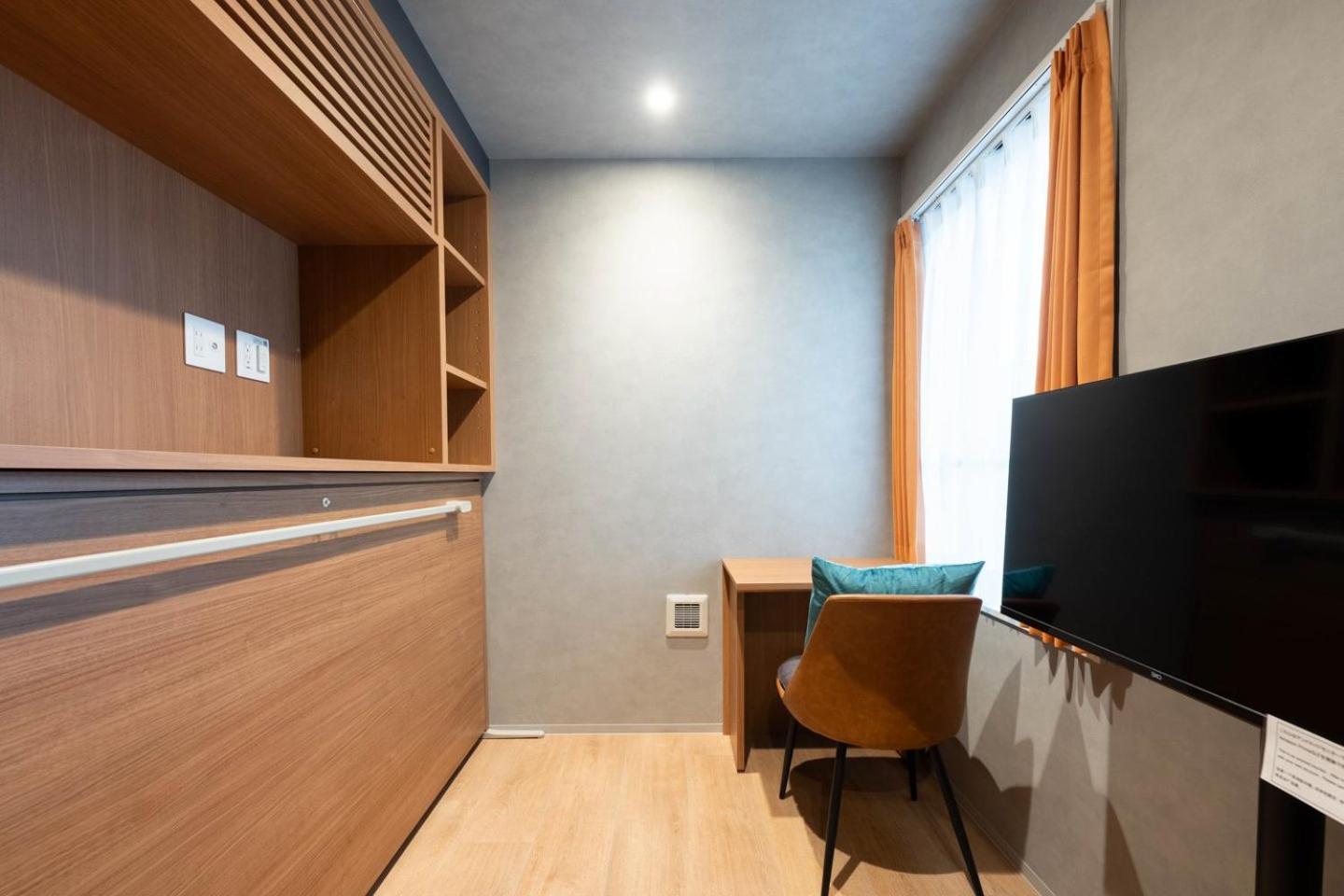 One-Bedroom Apartment photo 3
