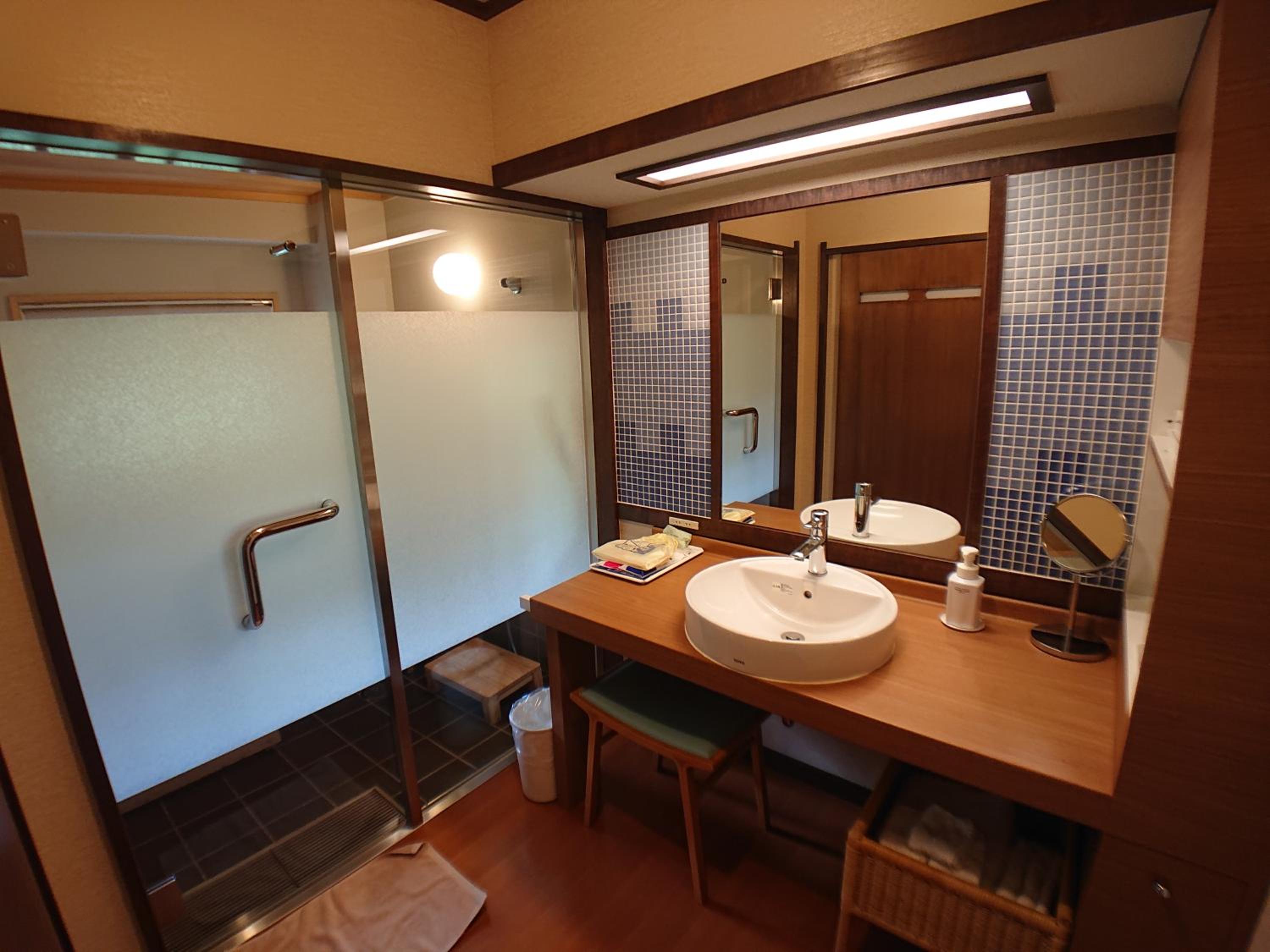 Japanese-Style Quadruple Room - Photo 5