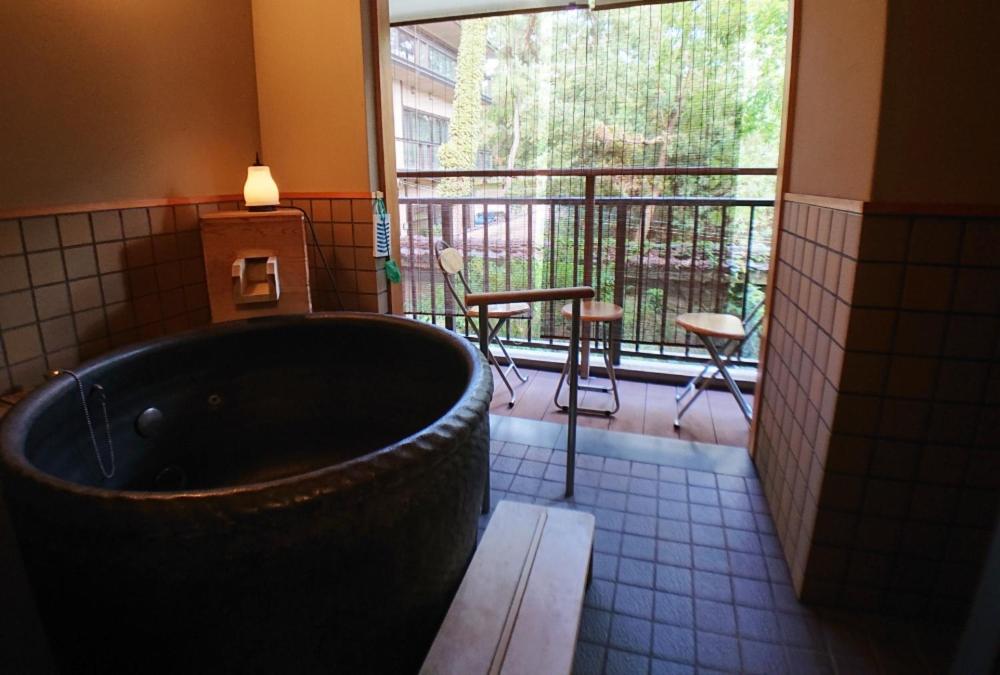 Quadruple Room with Private External Bathroom - Photo 4