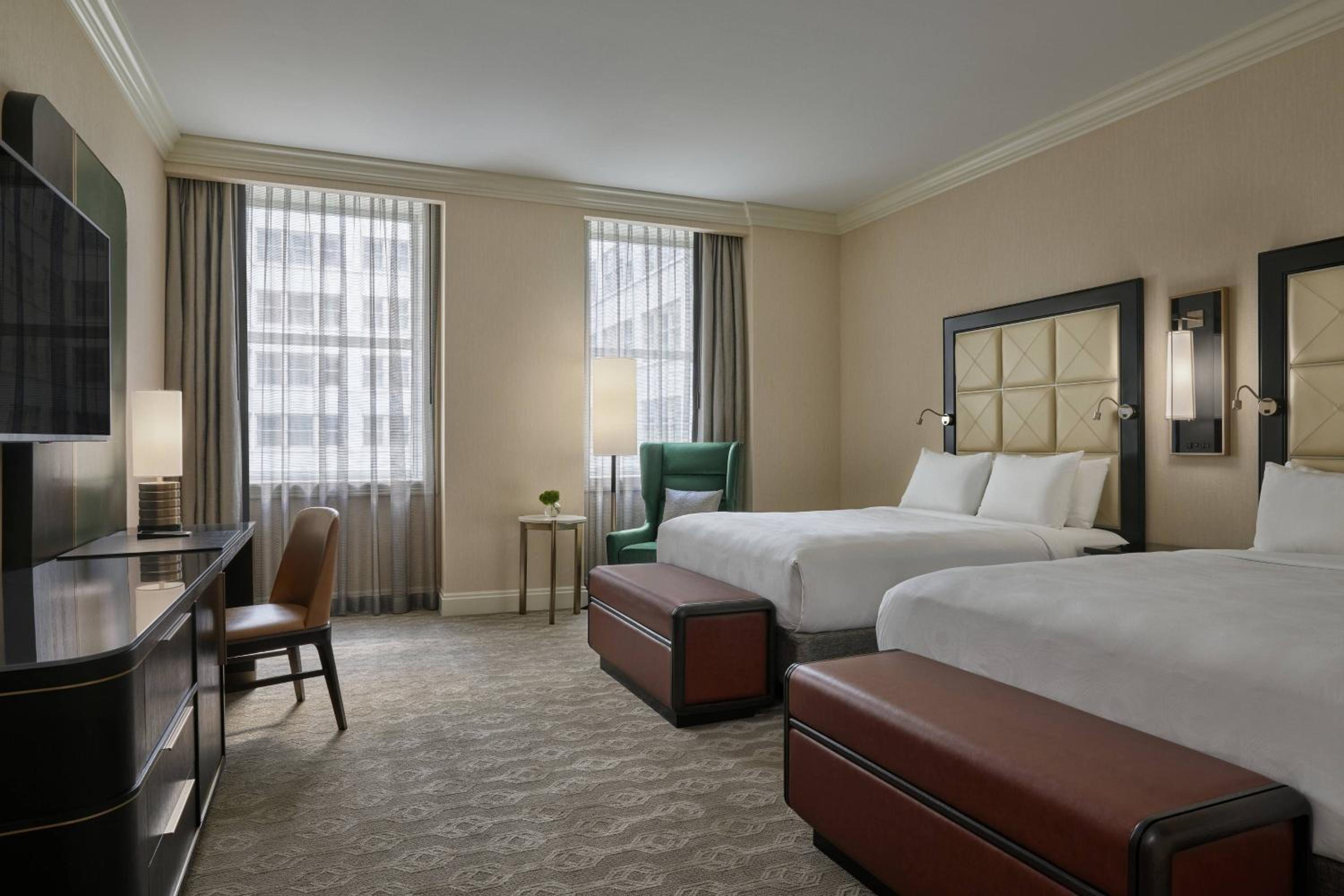 Executive Double Room with Two Queen Beds - Photo 1