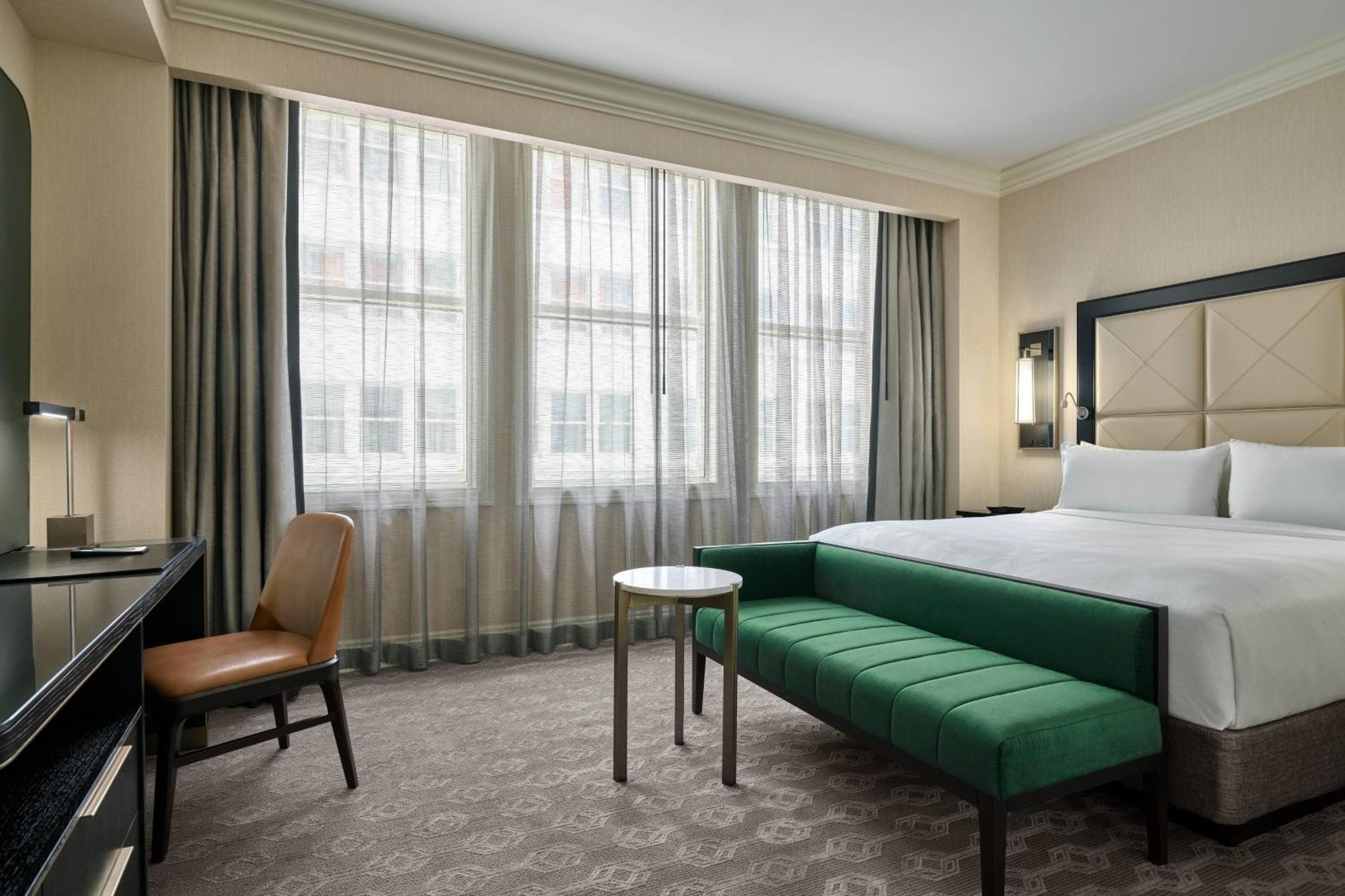 Executive King Room - Photo 1