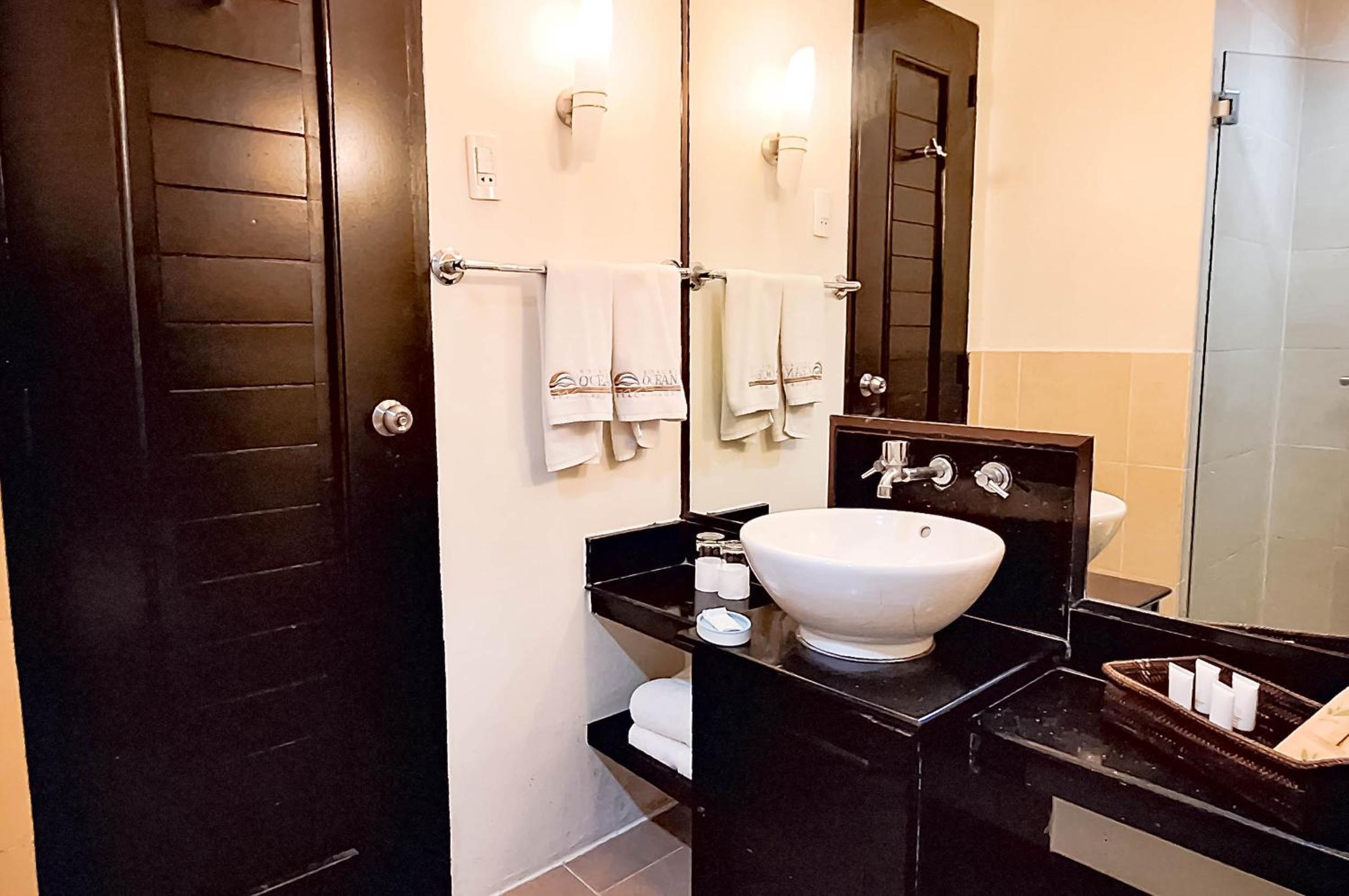 Superior Room - Photo 5
