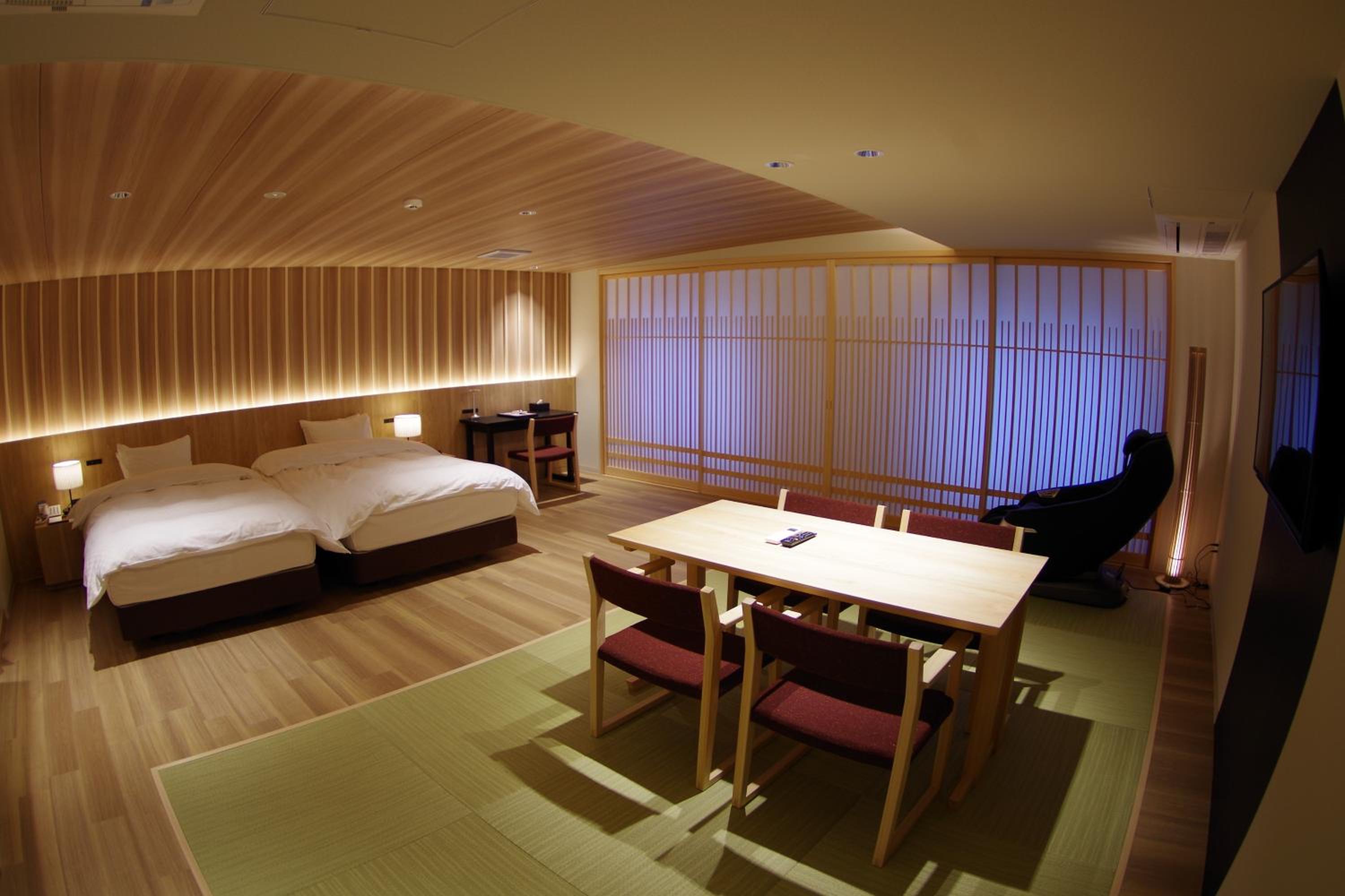 Quadruple Room - Photo 1