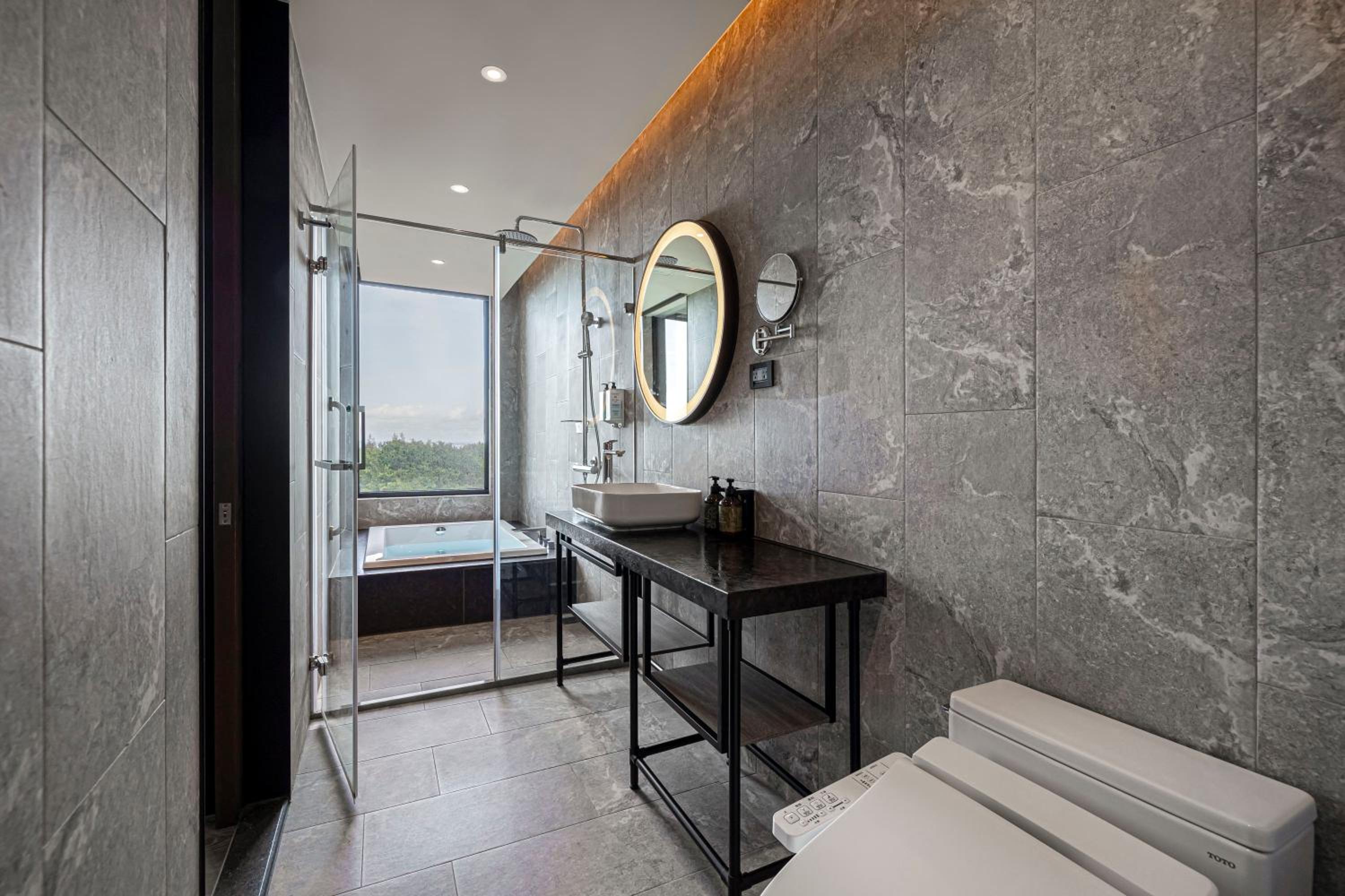 Building Serenity - Superior Twin Room - Photo 4