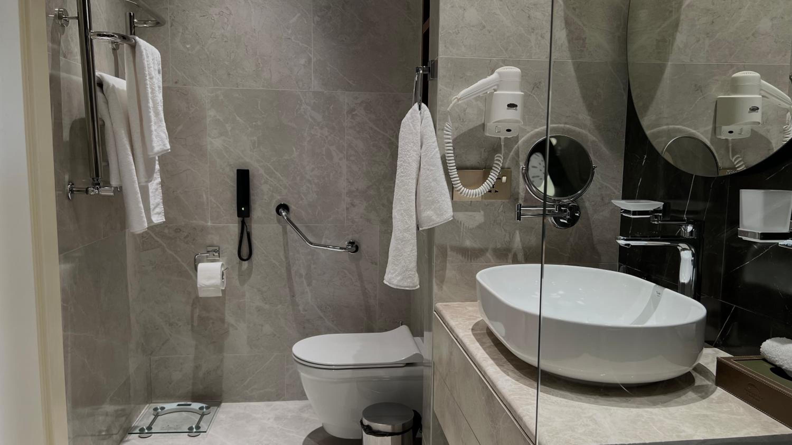 Double Room - Disability Access - Photo 4