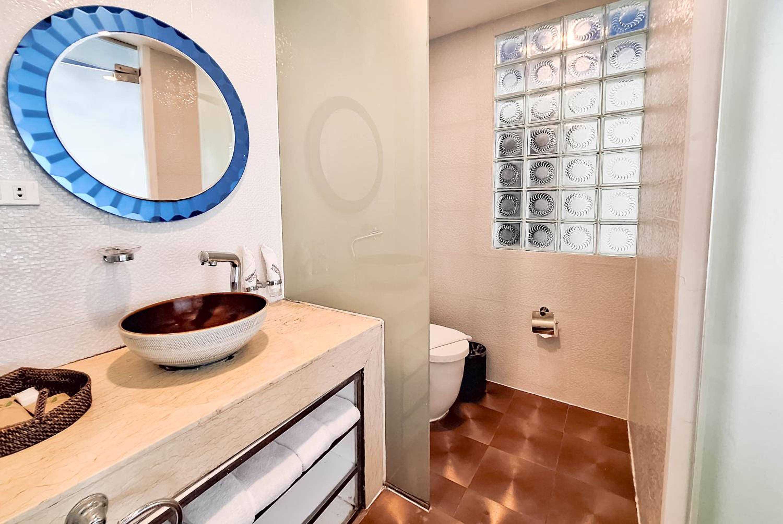 Diamond Suite Room - Photo 3