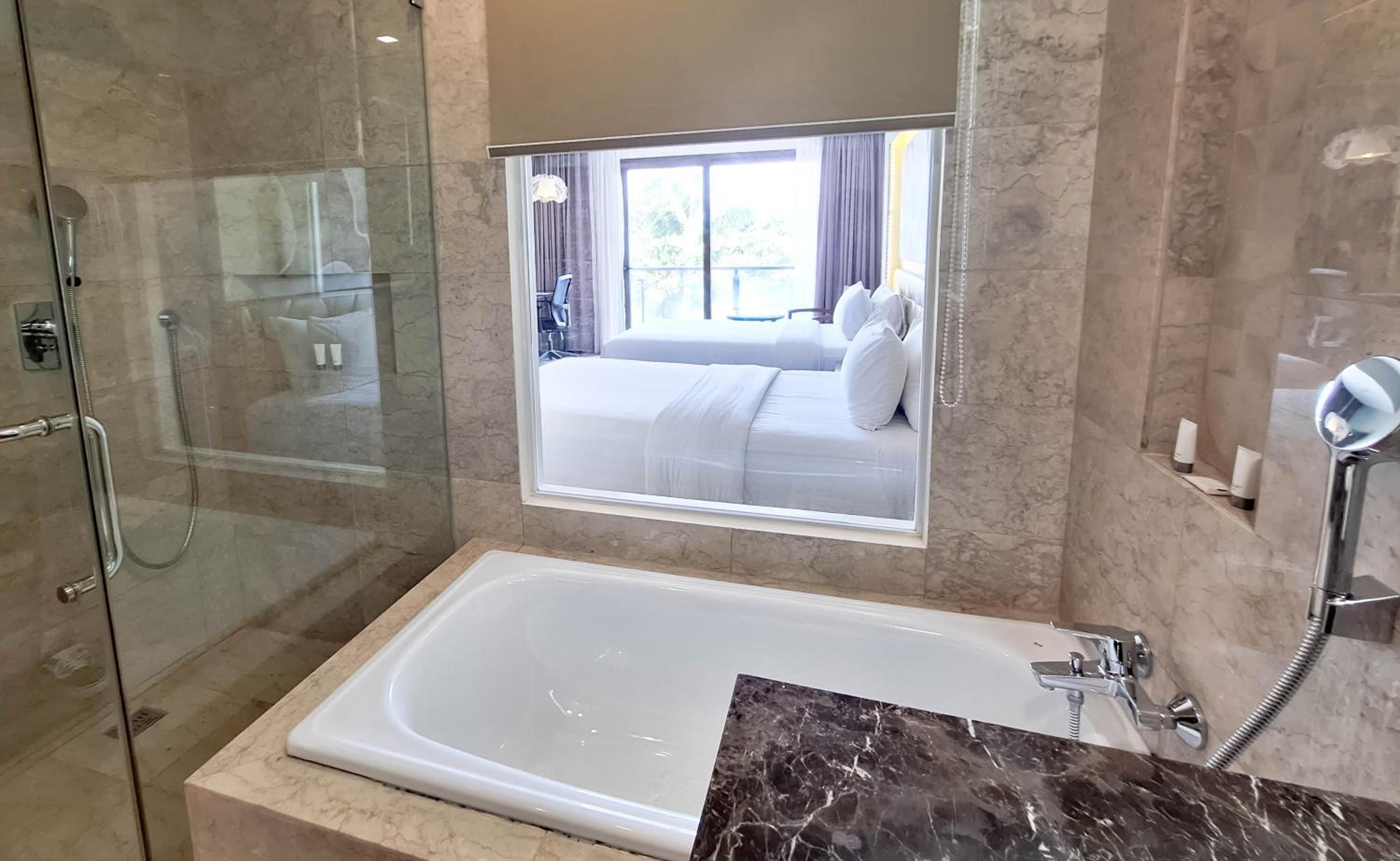 Premier Room - Photo 14