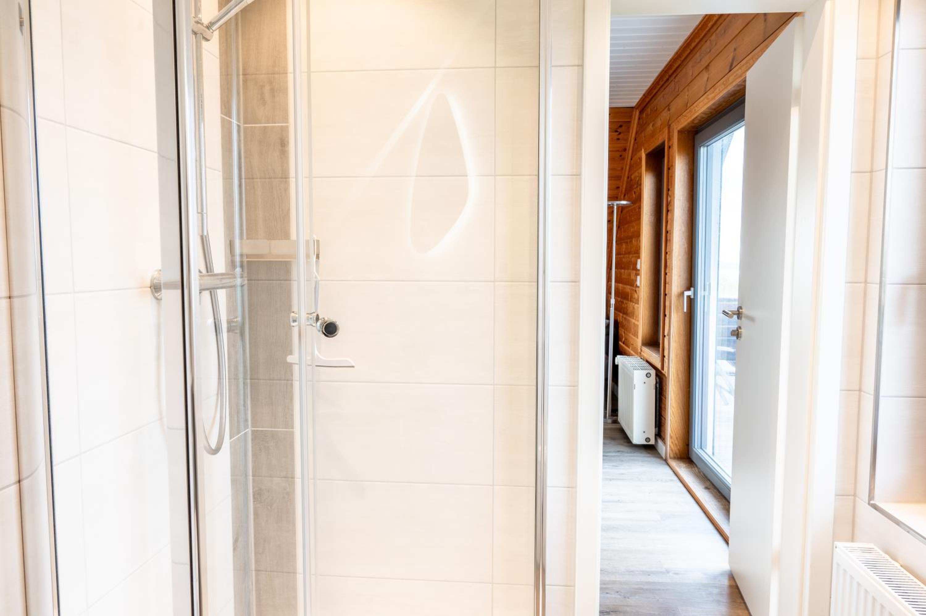 One-Bedroom Apartment with Sea View photo 3