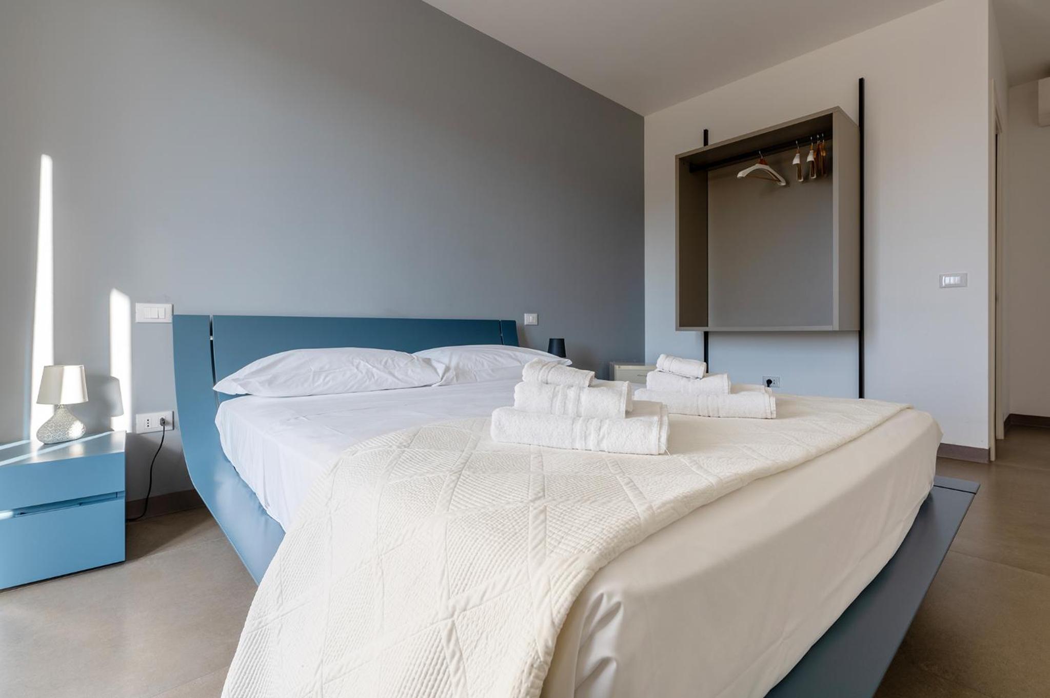 King Room with Balcony photo 2