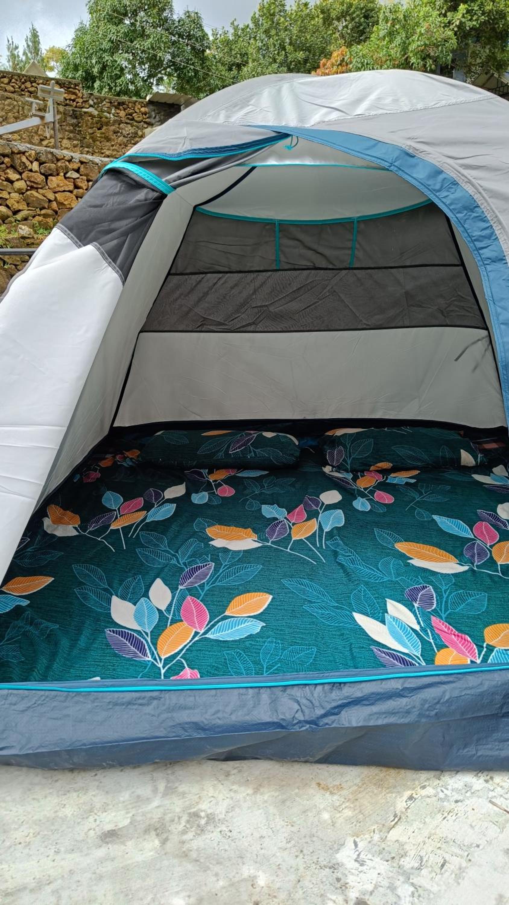 Tent