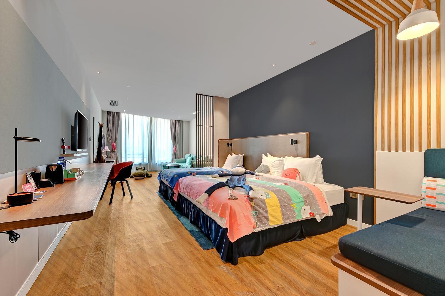 Standard Room with One King and One Single Bed - Kid Theme - Photo 1