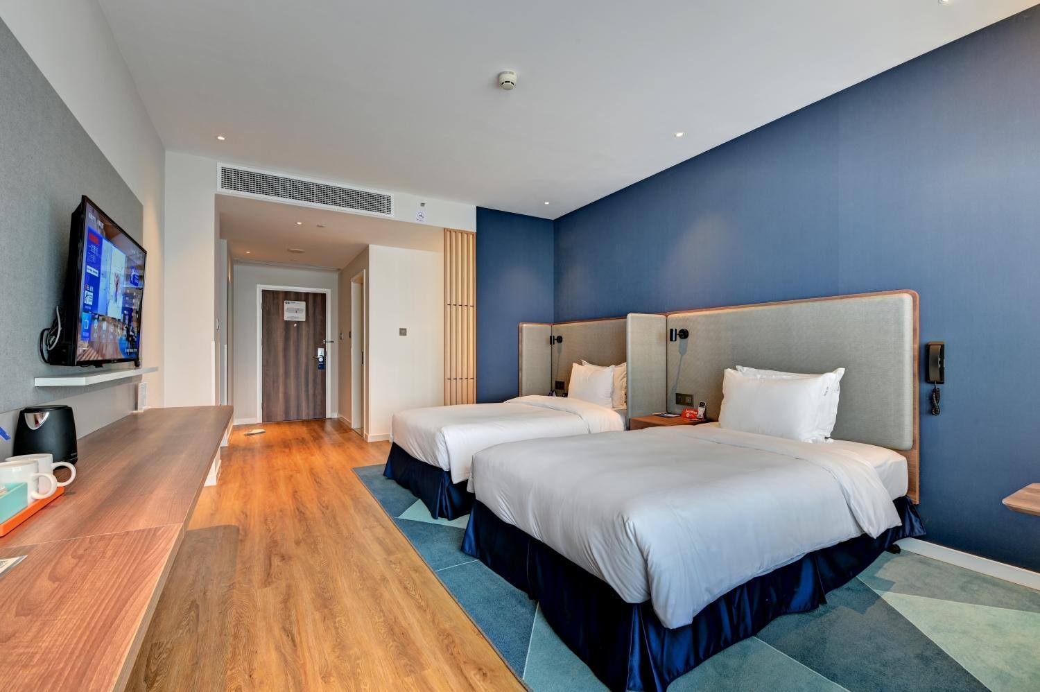 Standard Twin Room - Photo 1