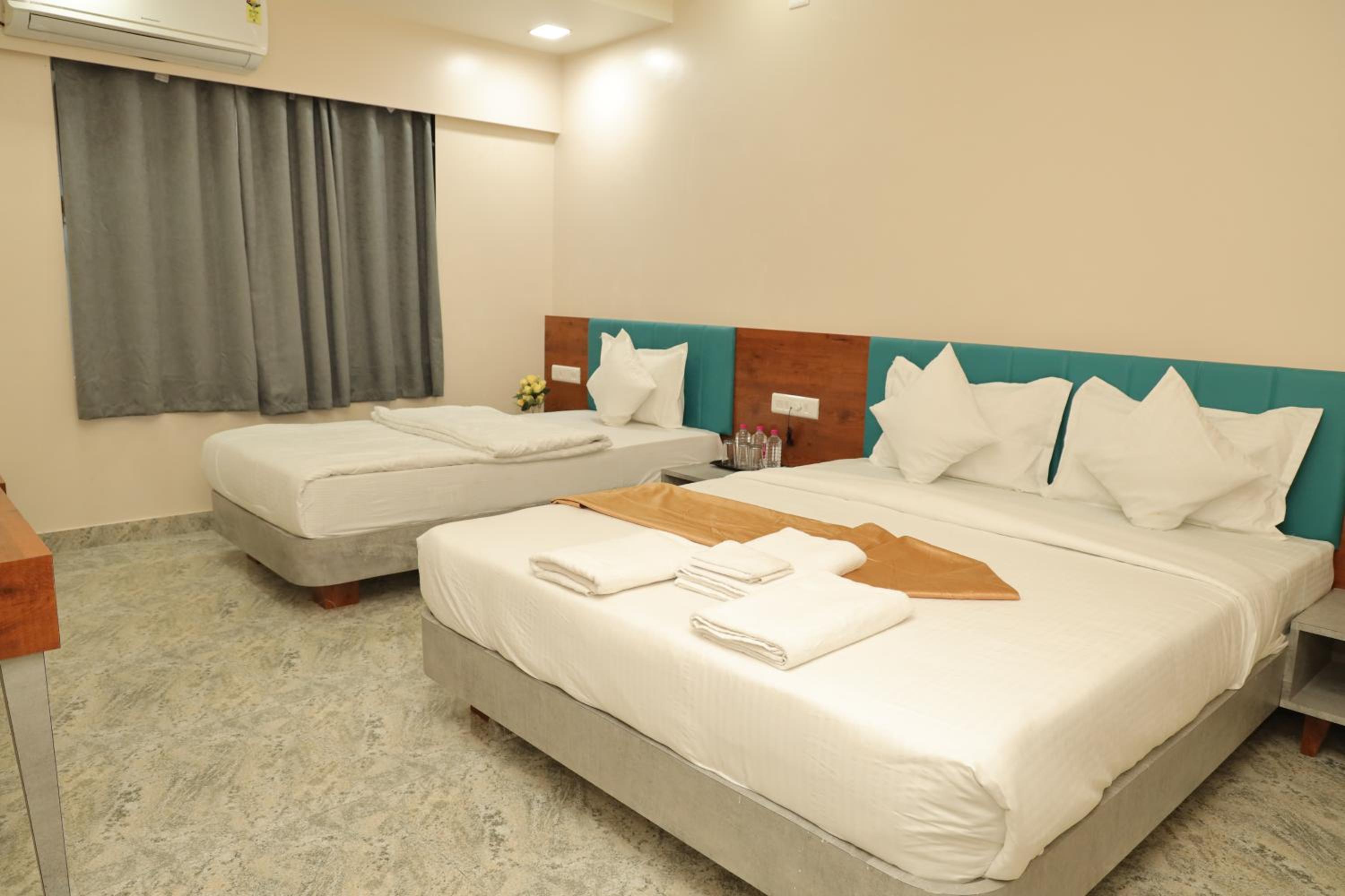 Deluxe Triple Room photo 1