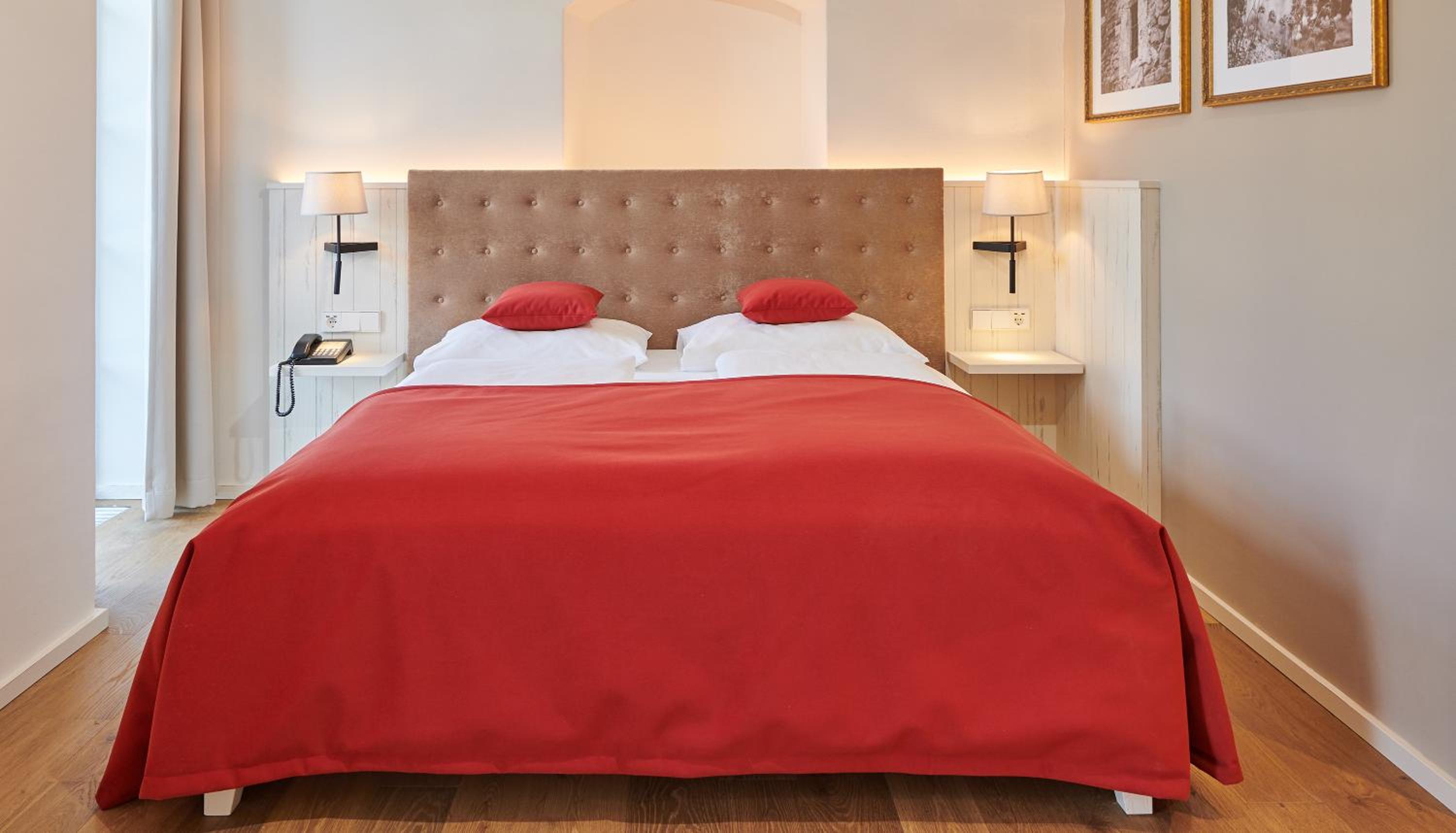 Suite - Photo 3