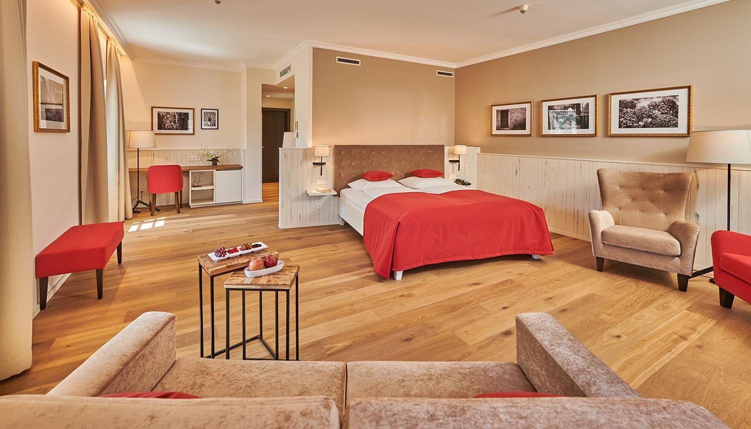Suite with City View - Photo 1