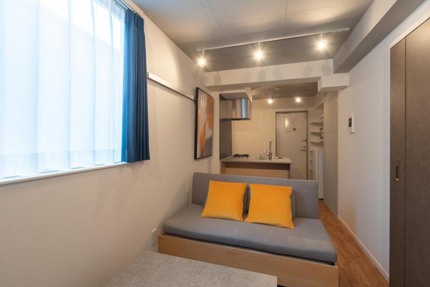 One-Bedroom Apartment photo 2