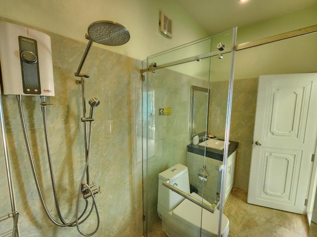 Deluxe Bungalow
