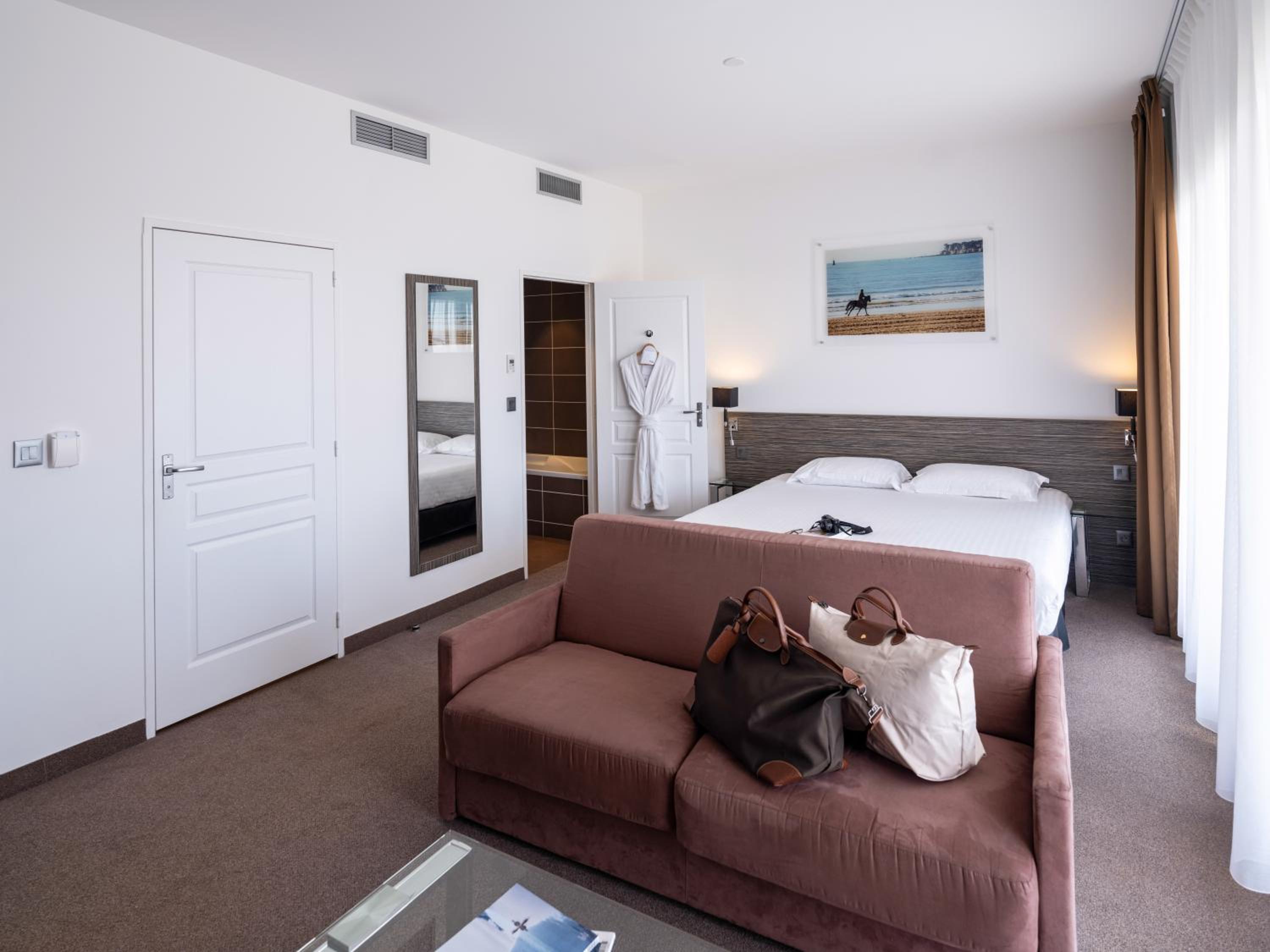 Standard Room photo 1