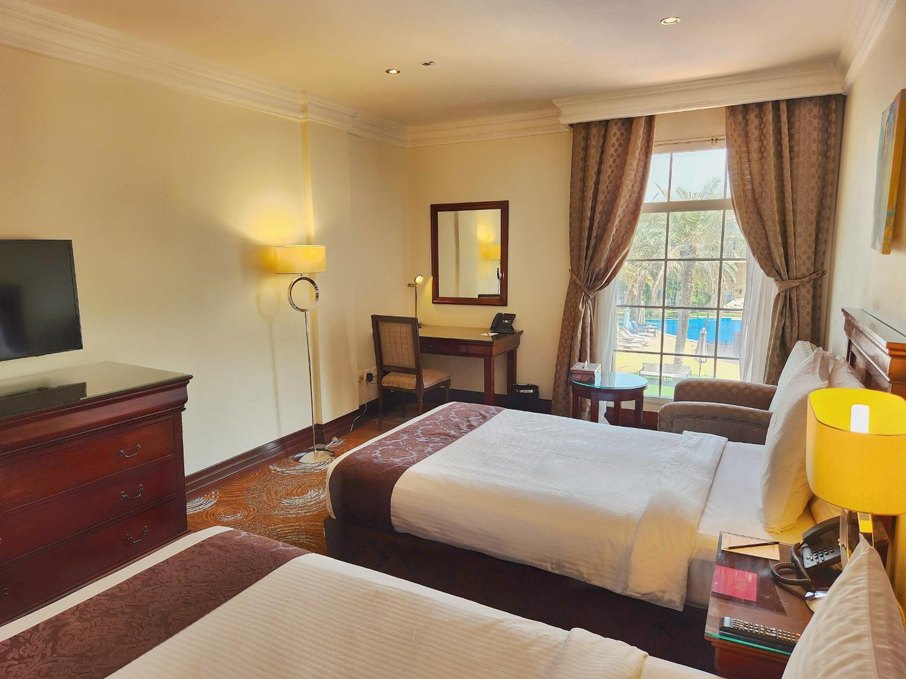 Classic Twin Room - Photo 2