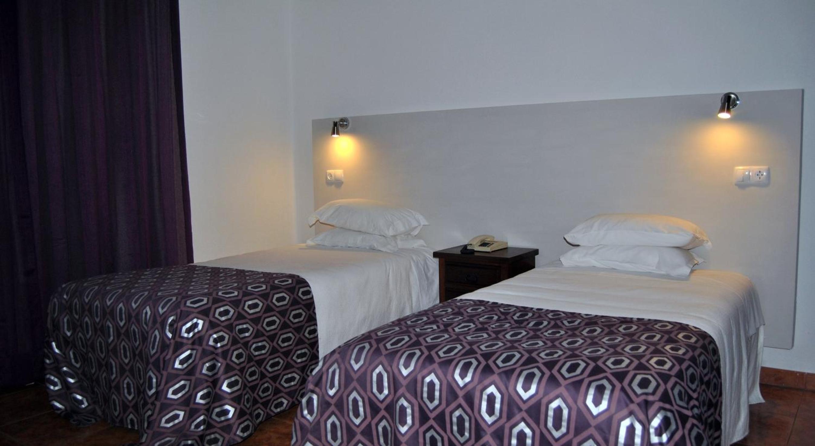 Double Room - Photo 5